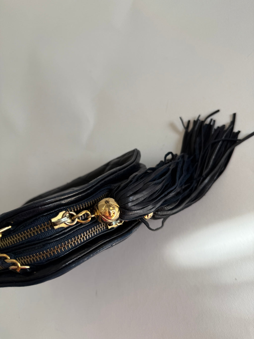 Chanel 70/80s dark blue chain bag