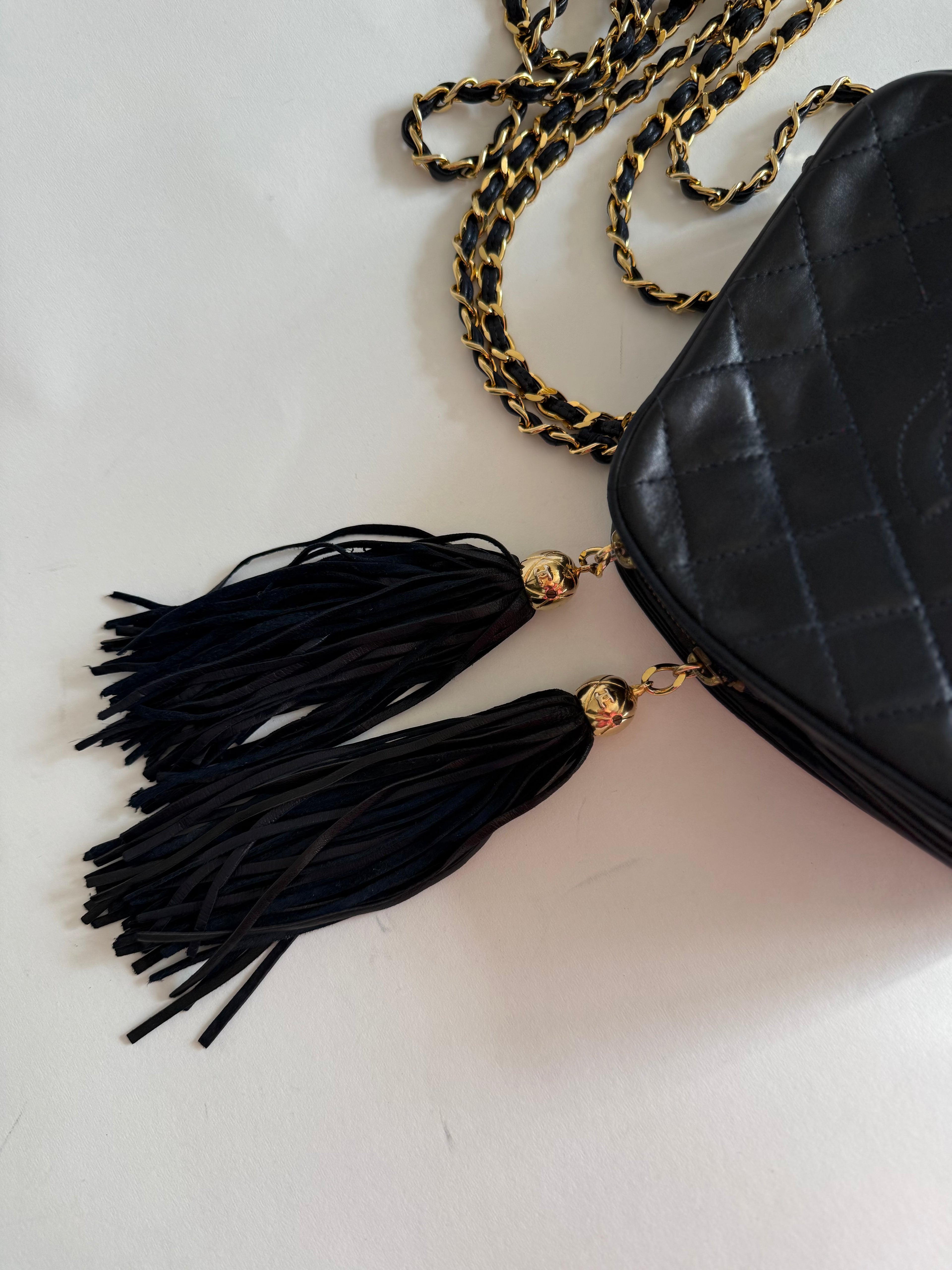 Chanel 70/80s dark blue chain bag
