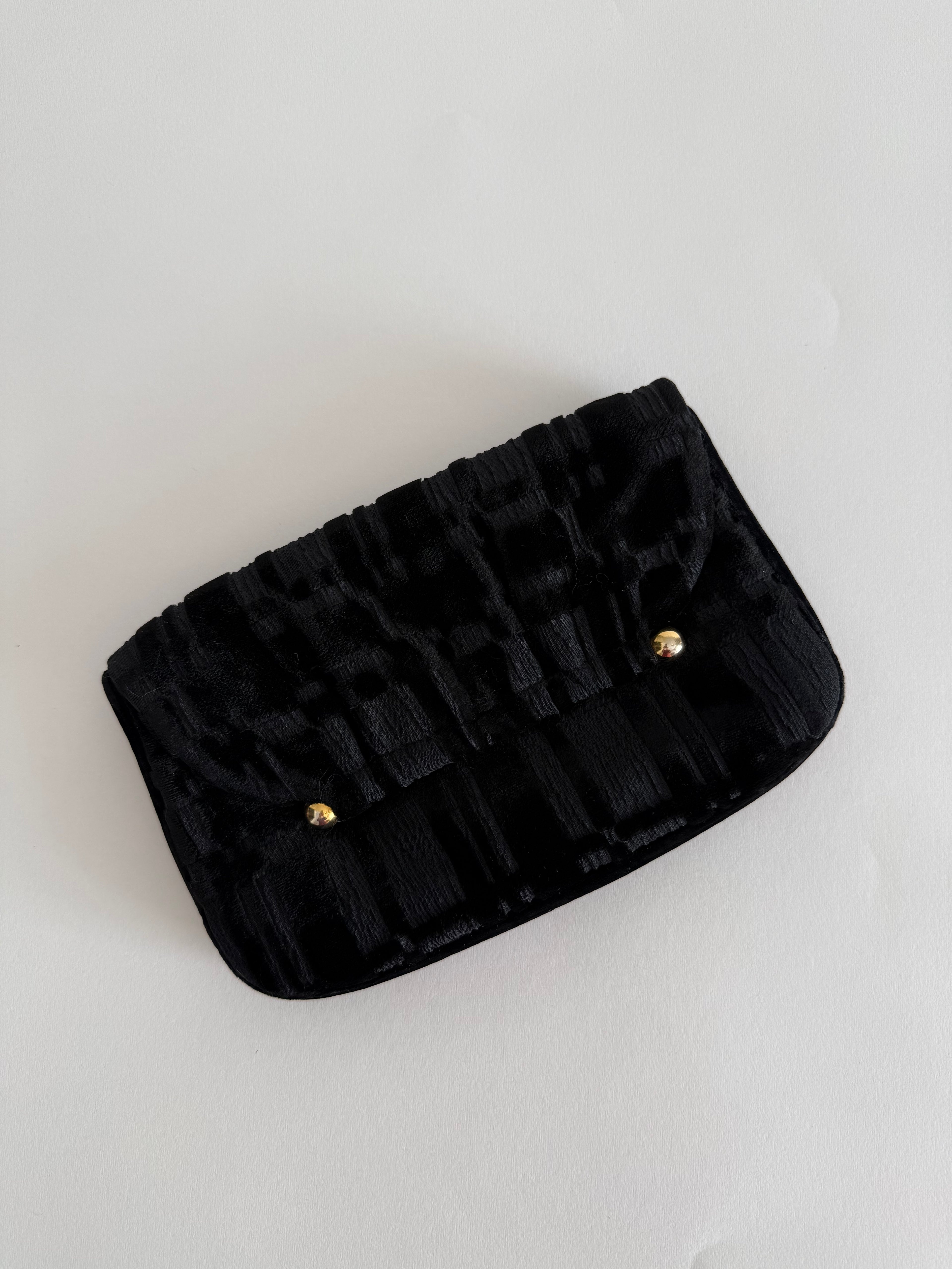80s black velvet clutch