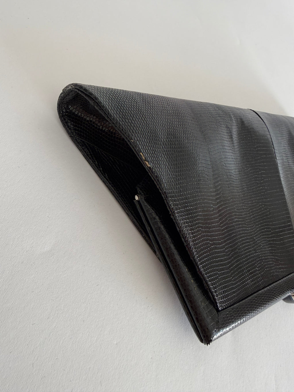 Lizard 70s black clutch