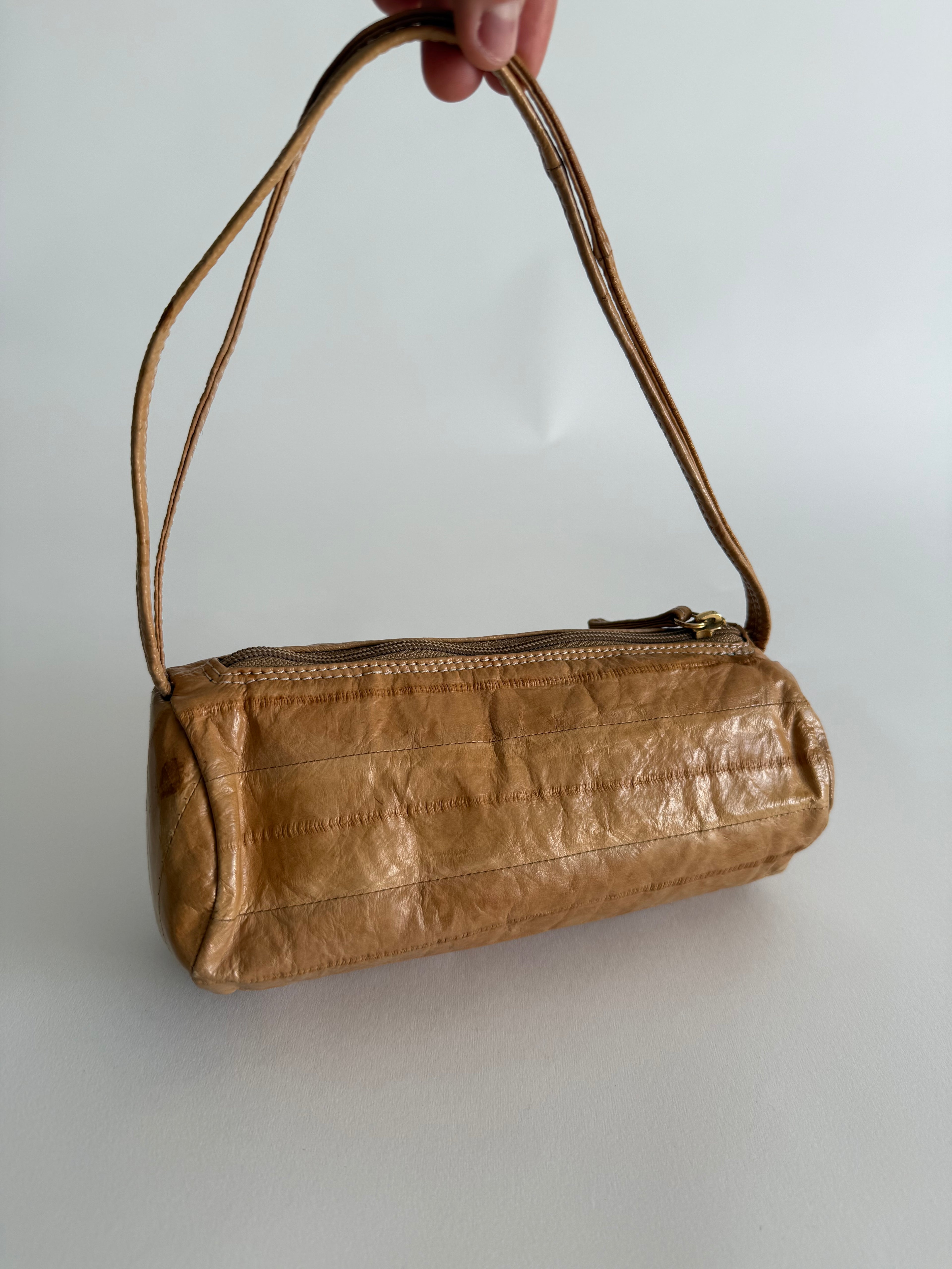 Vintage cream eel purse