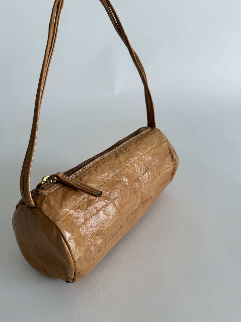 Vintage cream eel purse