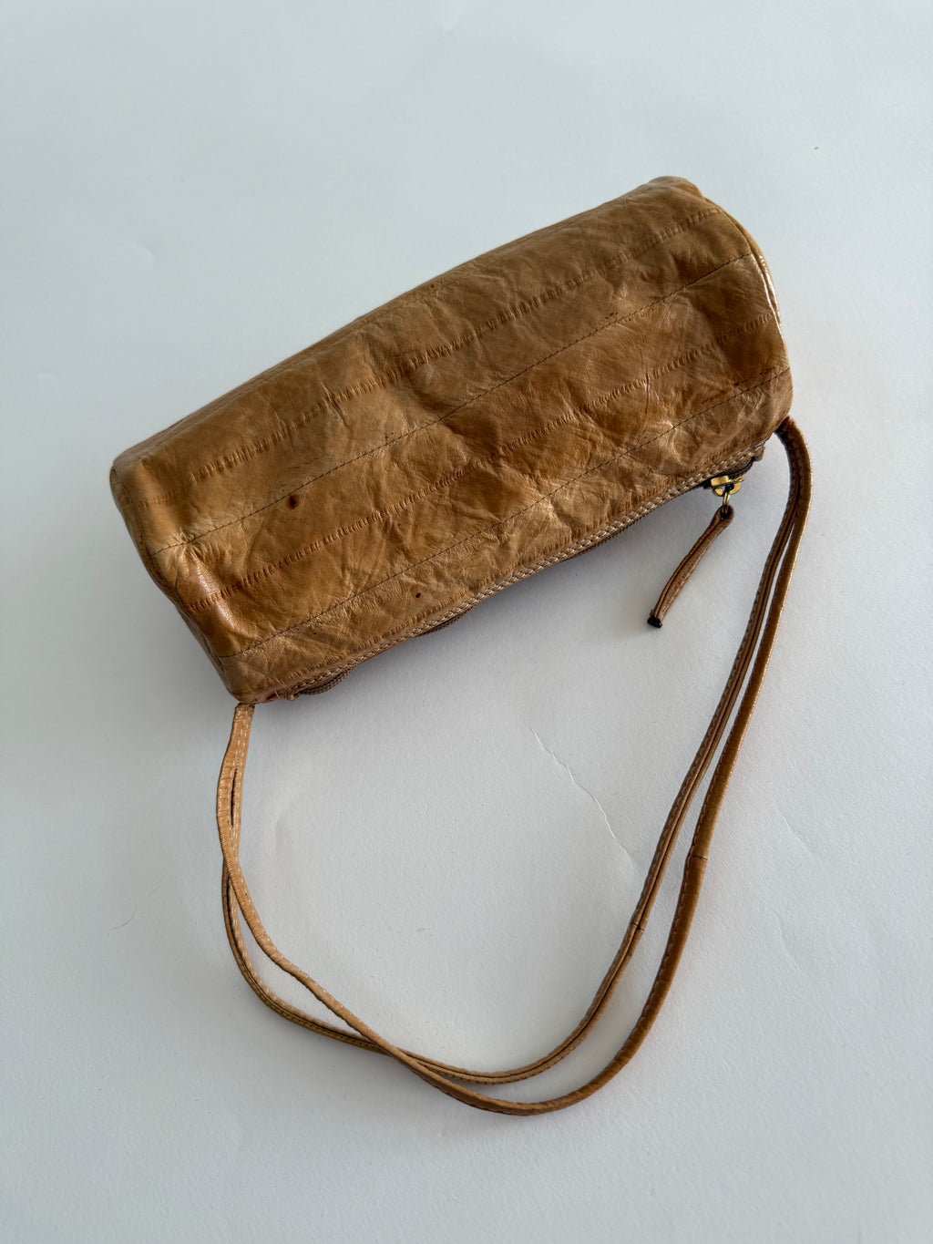 Vintage cream eel purse