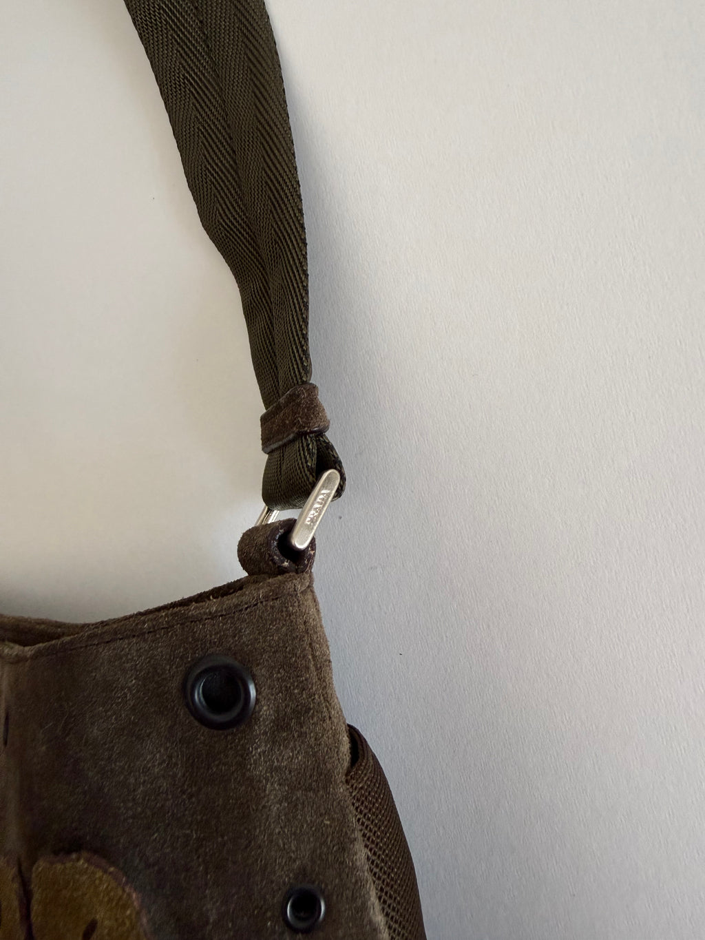 Prada F/W 1999 leaves shoulder bag