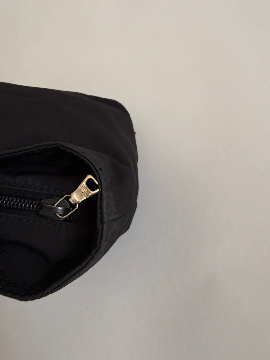 Prada 90s hand bag black
