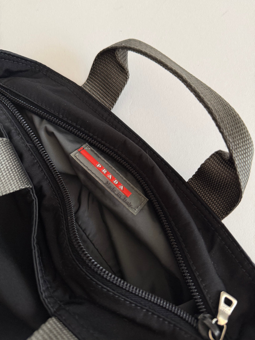 Prada 90s hand bag black