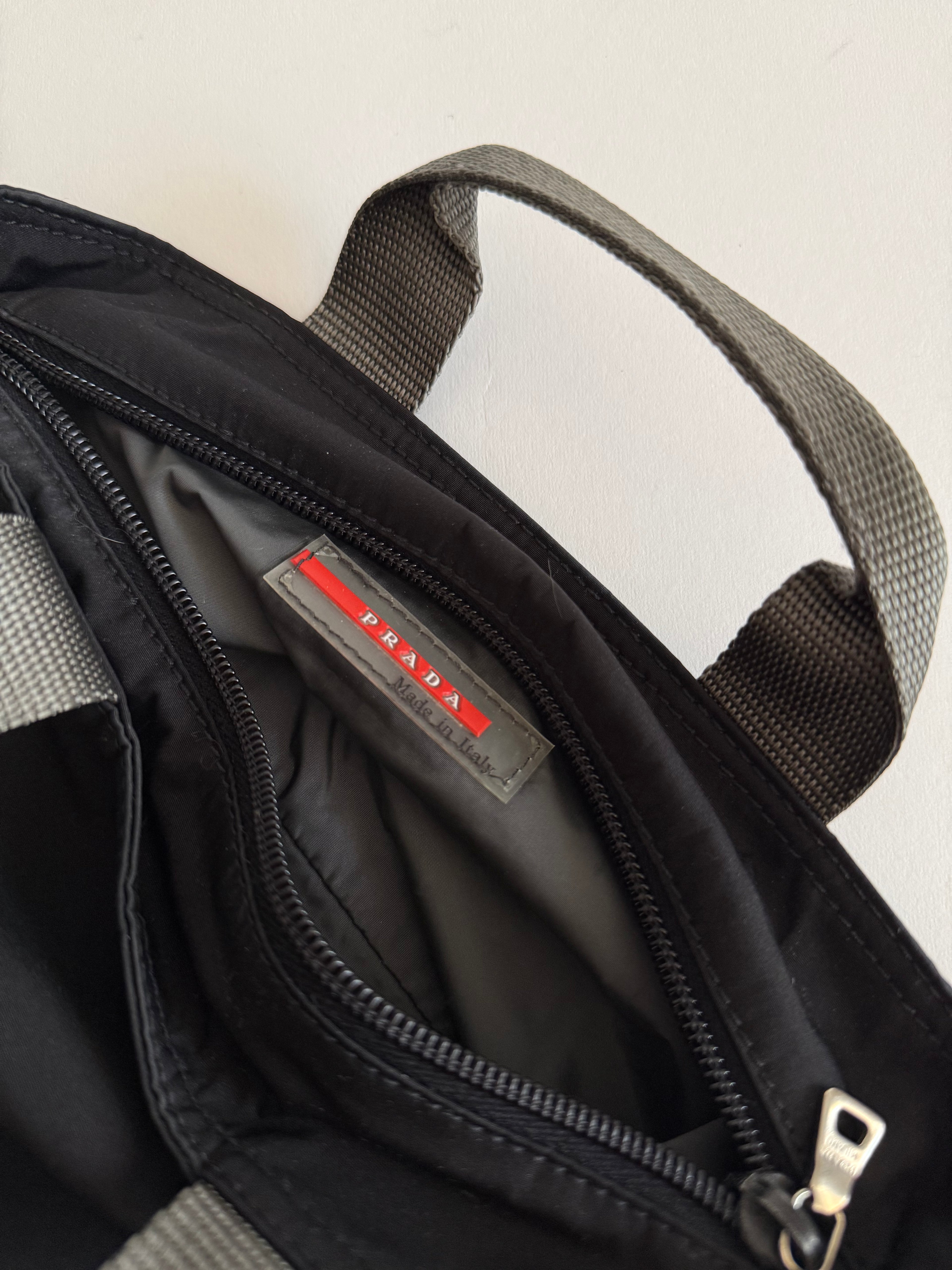 Prada 90s hand bag black
