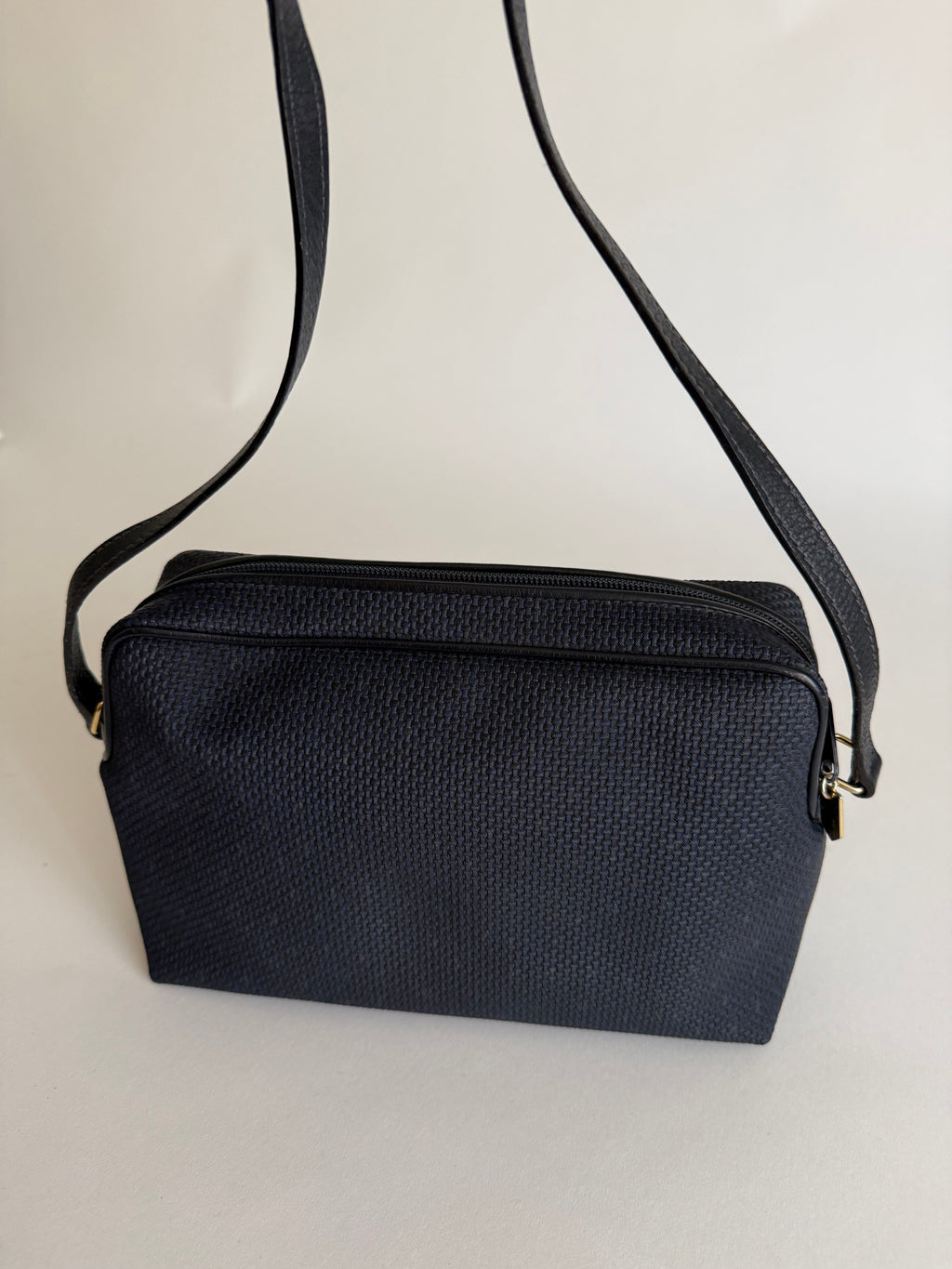 Yves Saint Laurent blue shoulder bag