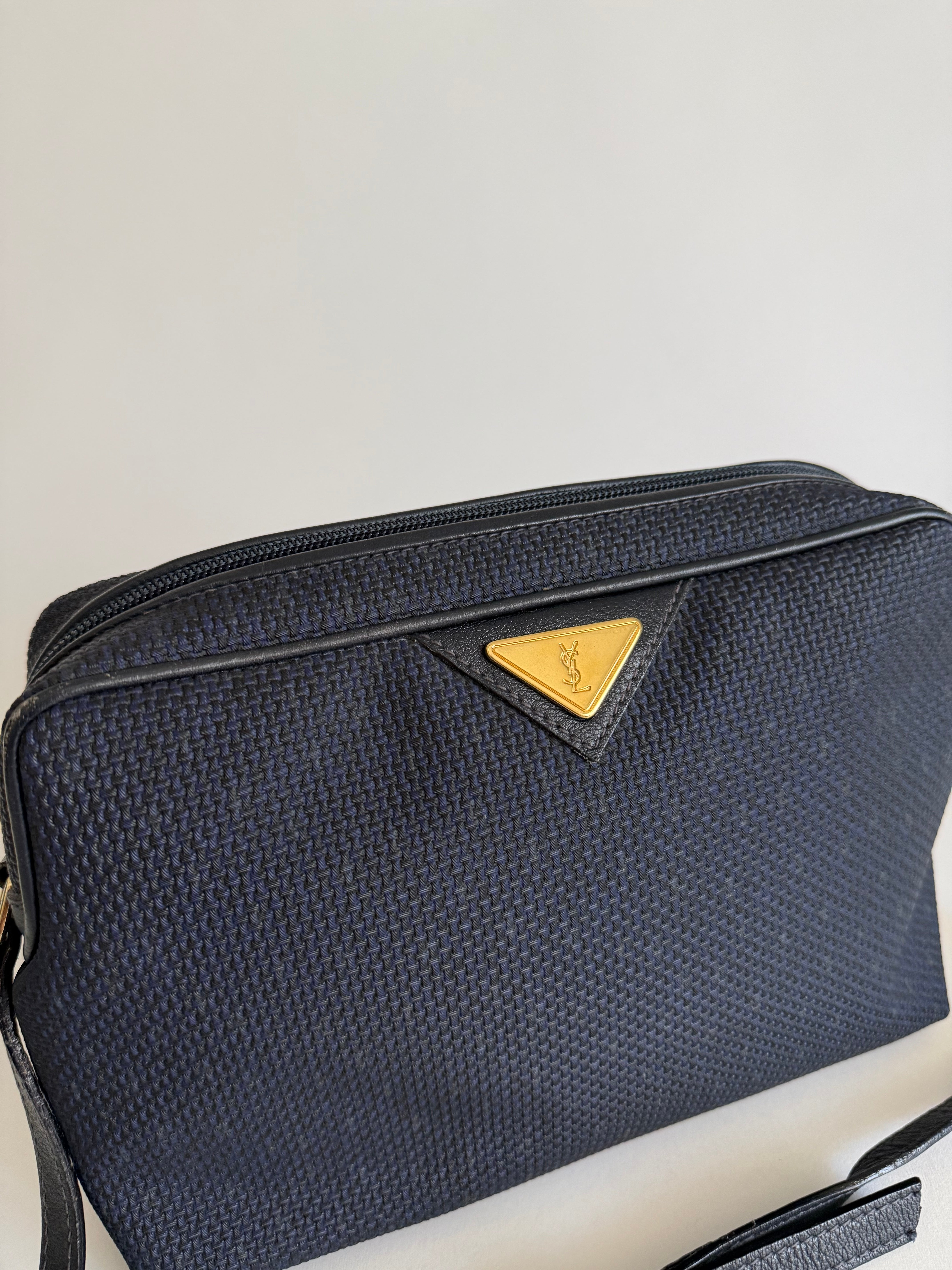 バッグ Yves Saint Laurent shoulder bag Archive Yves Saint Laurent blue shoulder bag – Emilia Archive Vintage