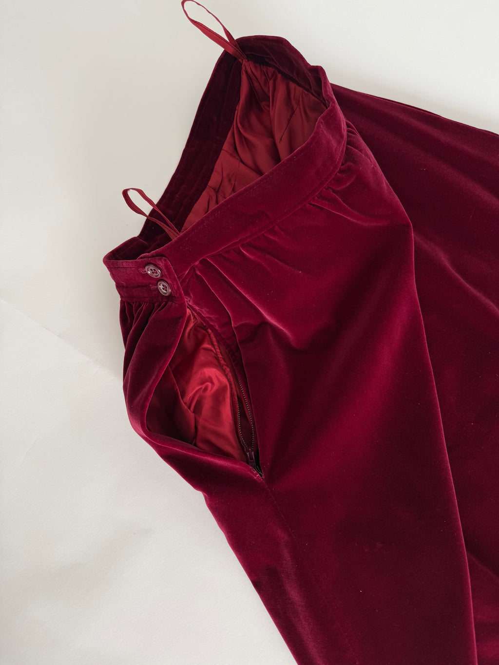 Saint Laurent FW 1980/1981 Runway Archive burgundy tailleur