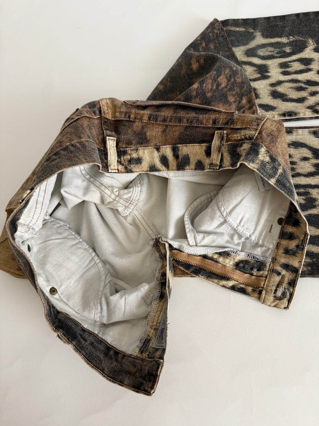 Rare Roberto Cavalli FW 2001 leopard pants jeans