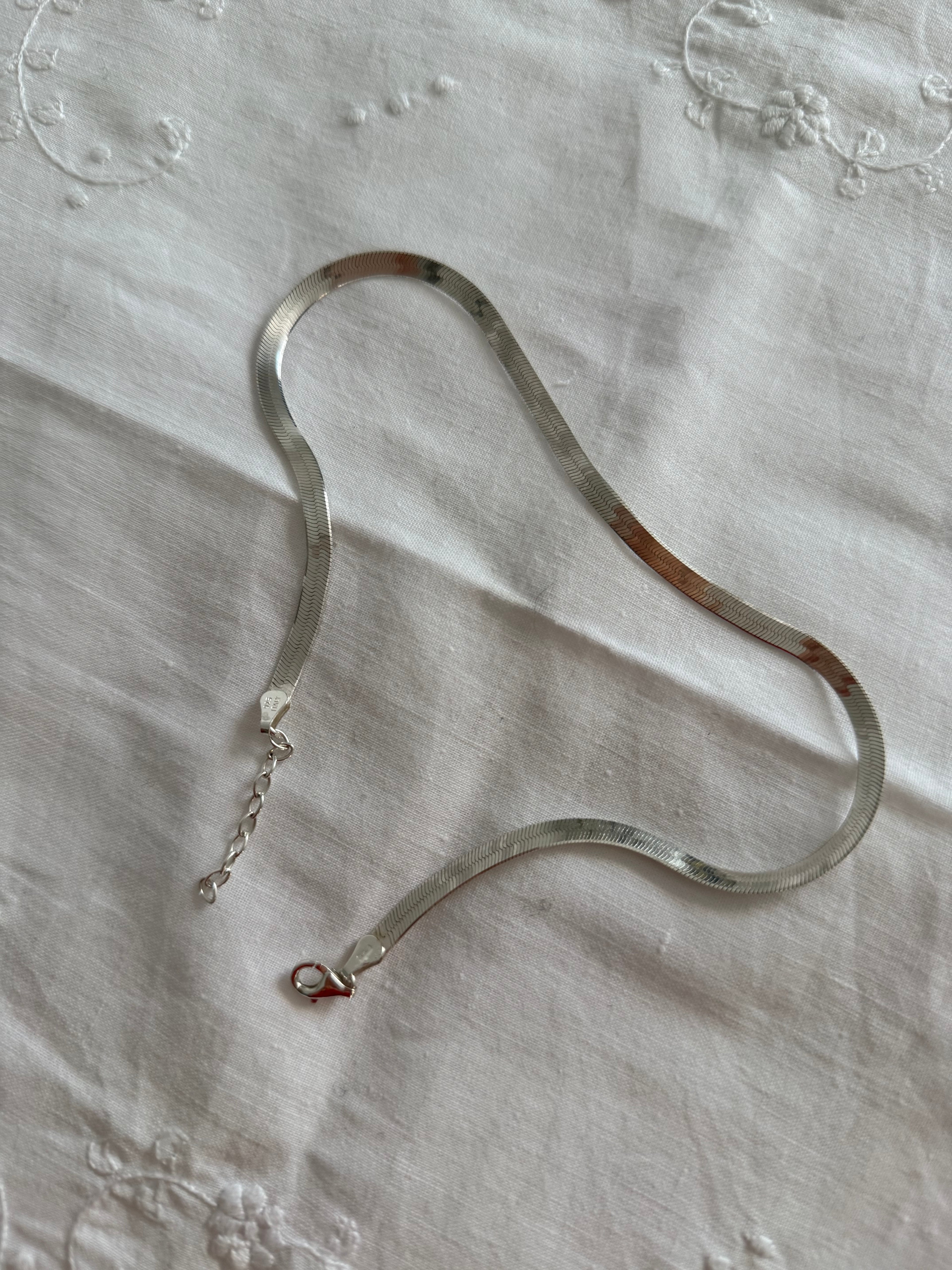 Vintage 90s necklace herringbone 925 silver