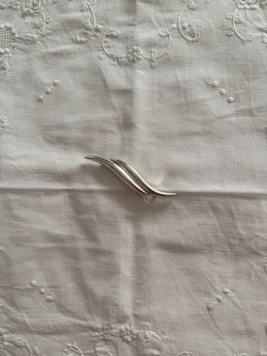 Bayanihan vintage silver 925 brooch 70s