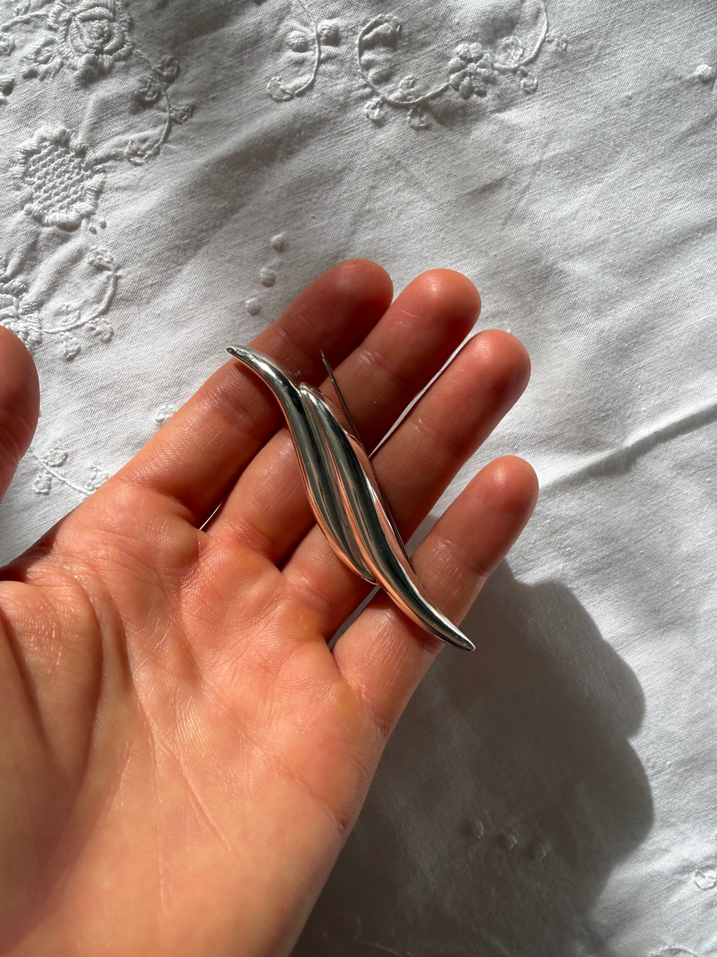 Bayanihan vintage silver 925 brooch 70s
