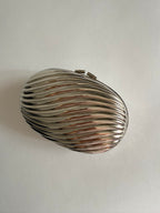 Silver clutch egg 80s