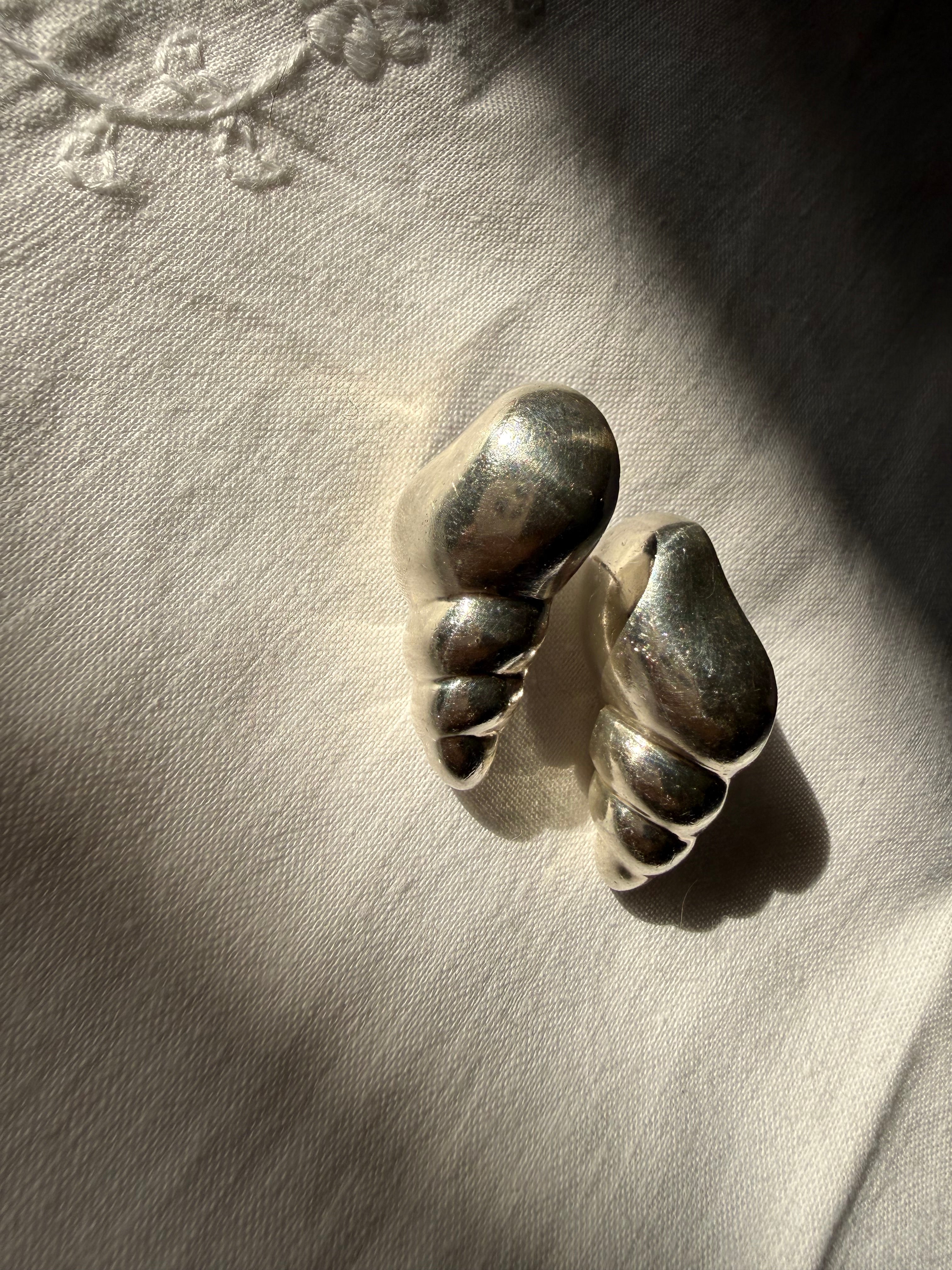 925 silver earrings Mexico vintage shell shape