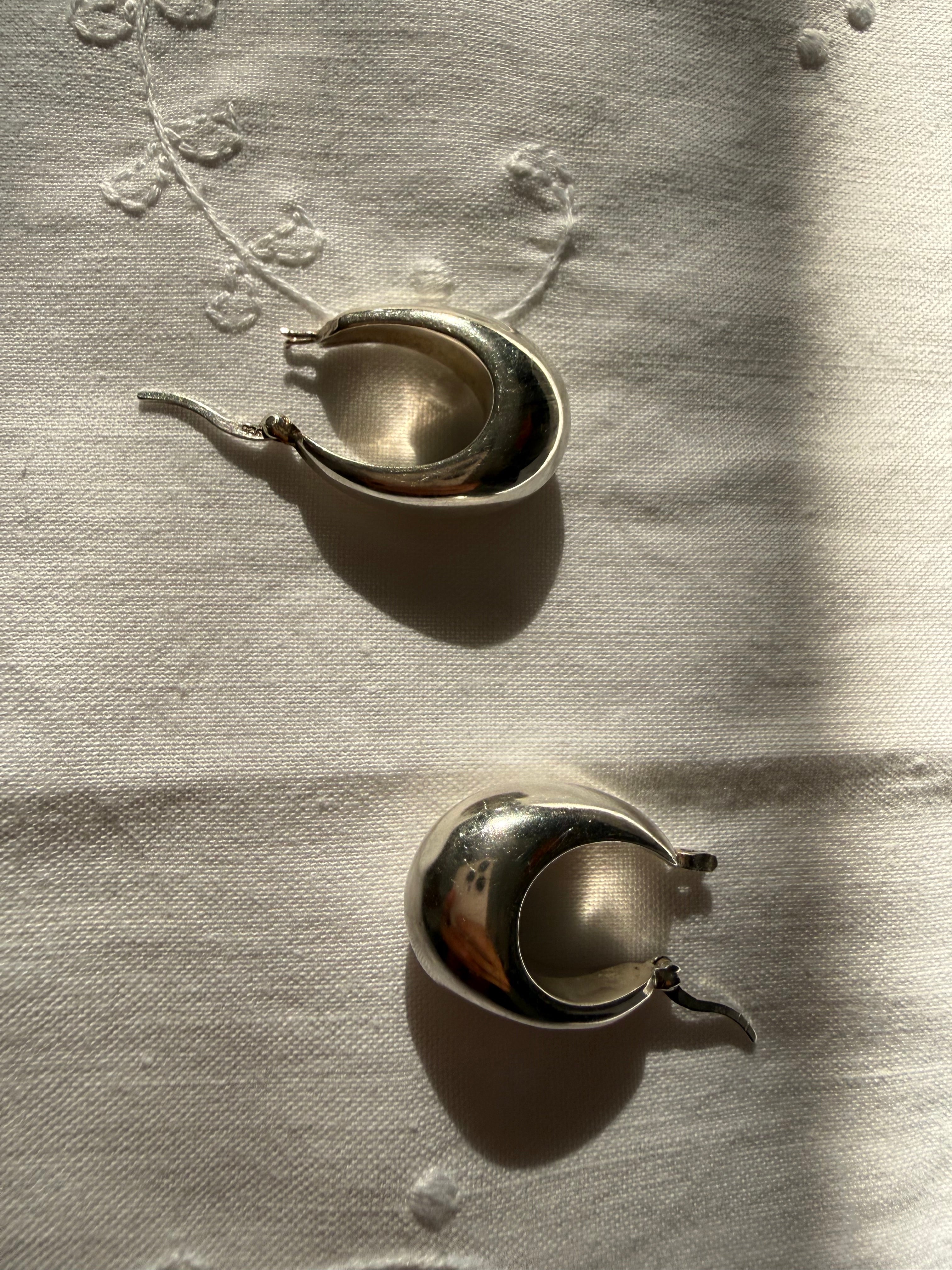 Vintage 925 sterling earrings
