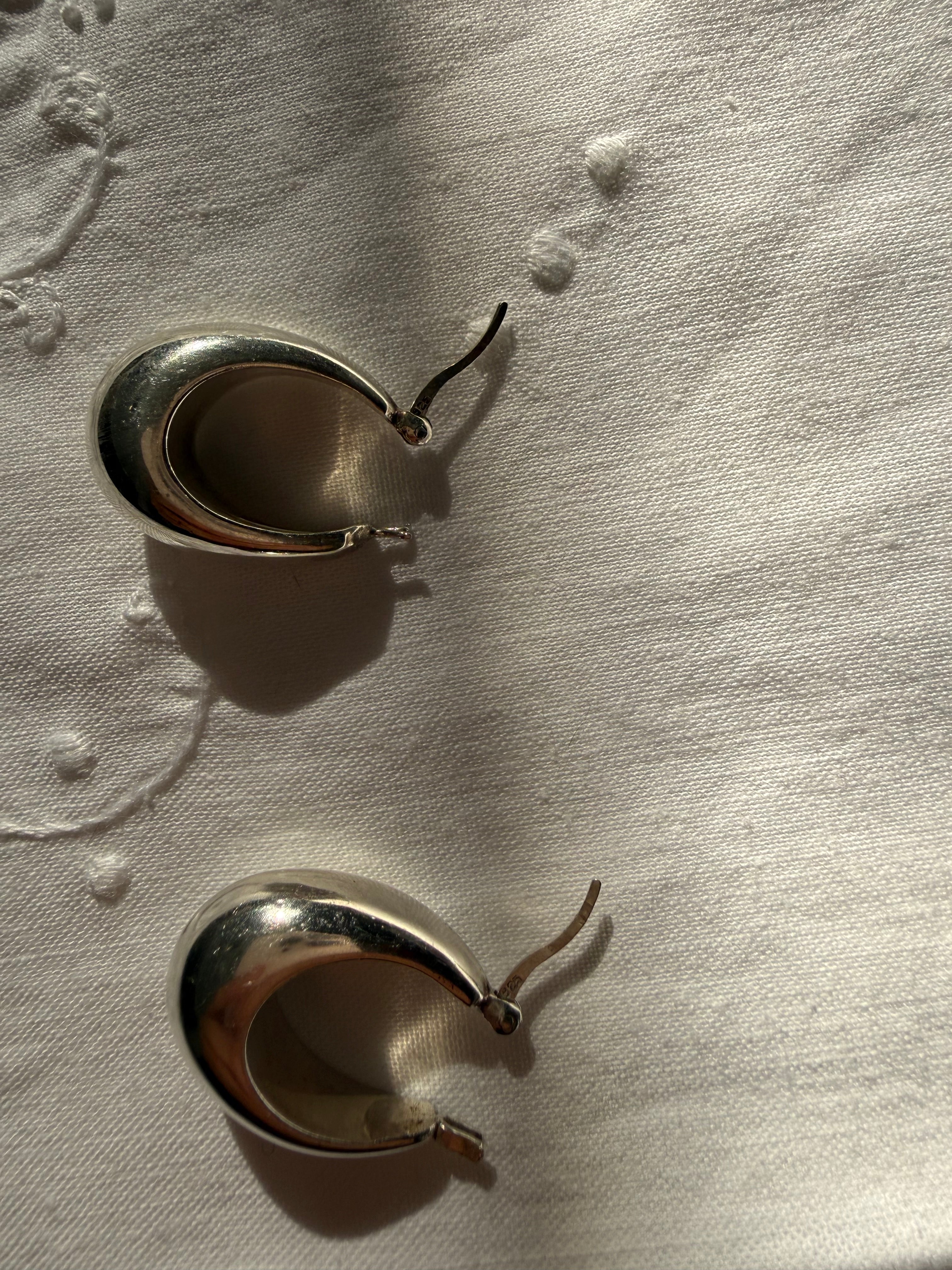 Vintage 925 sterling earrings