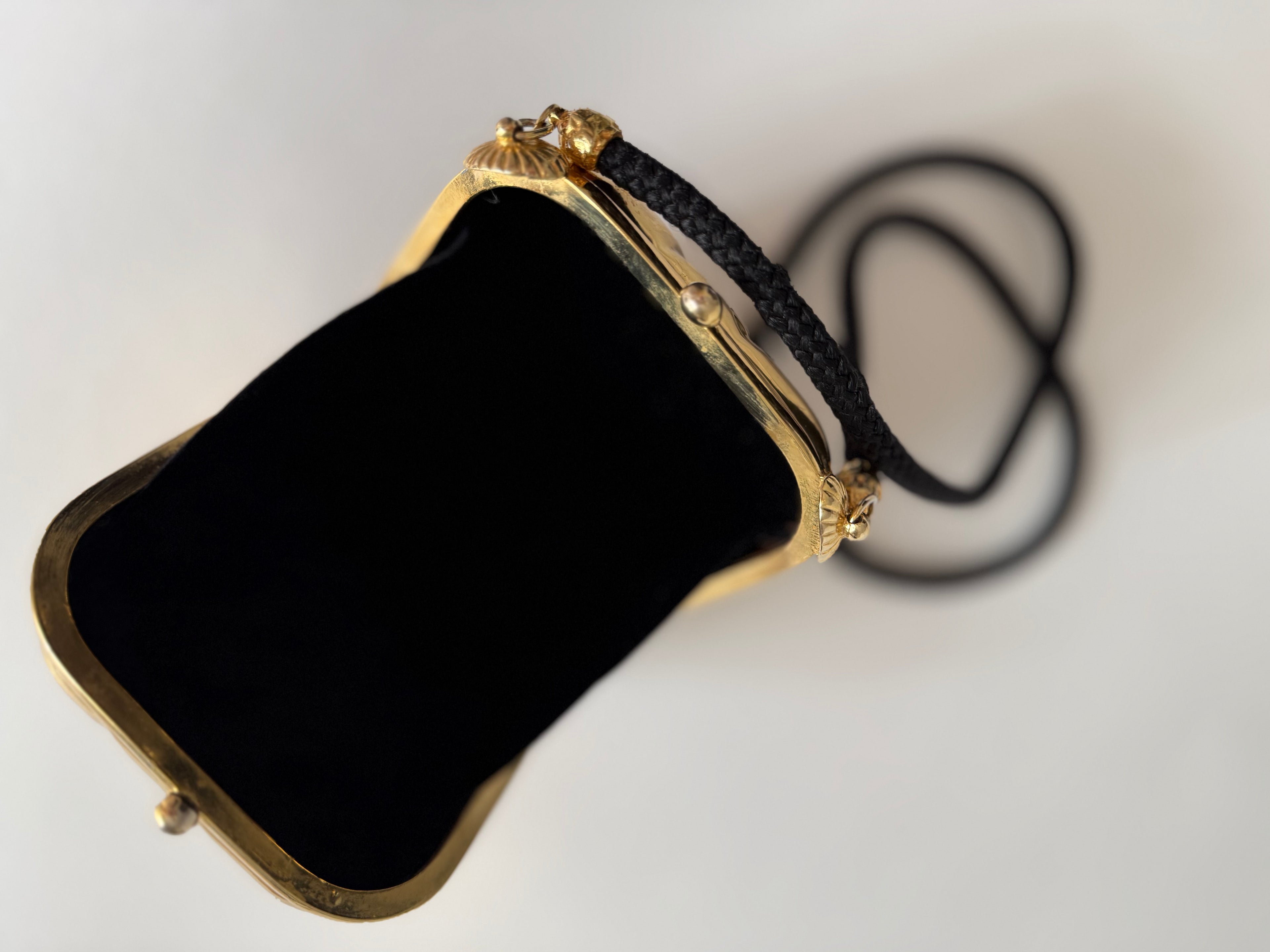 Golden clutch 80s