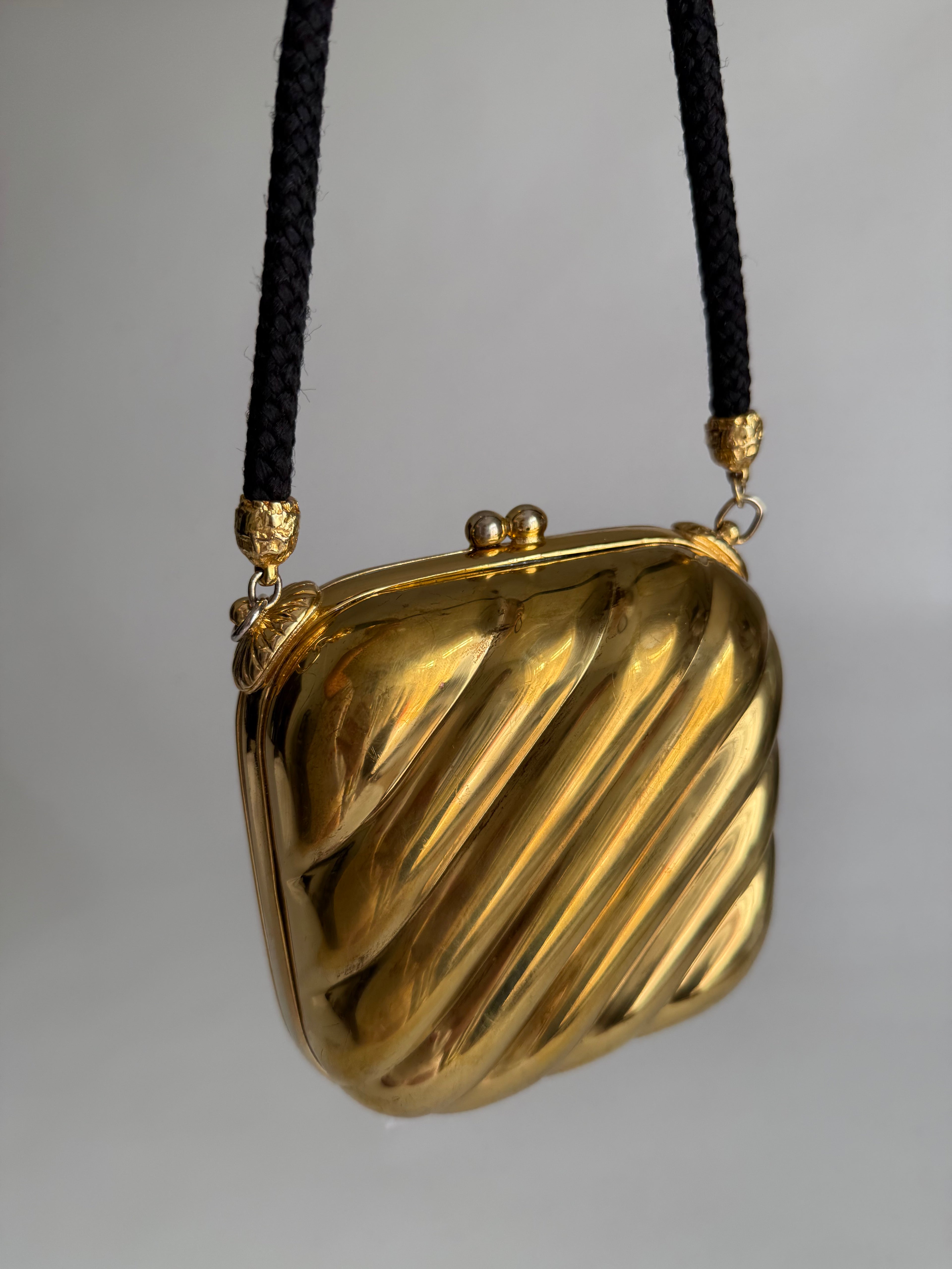 Golden clutch 80s