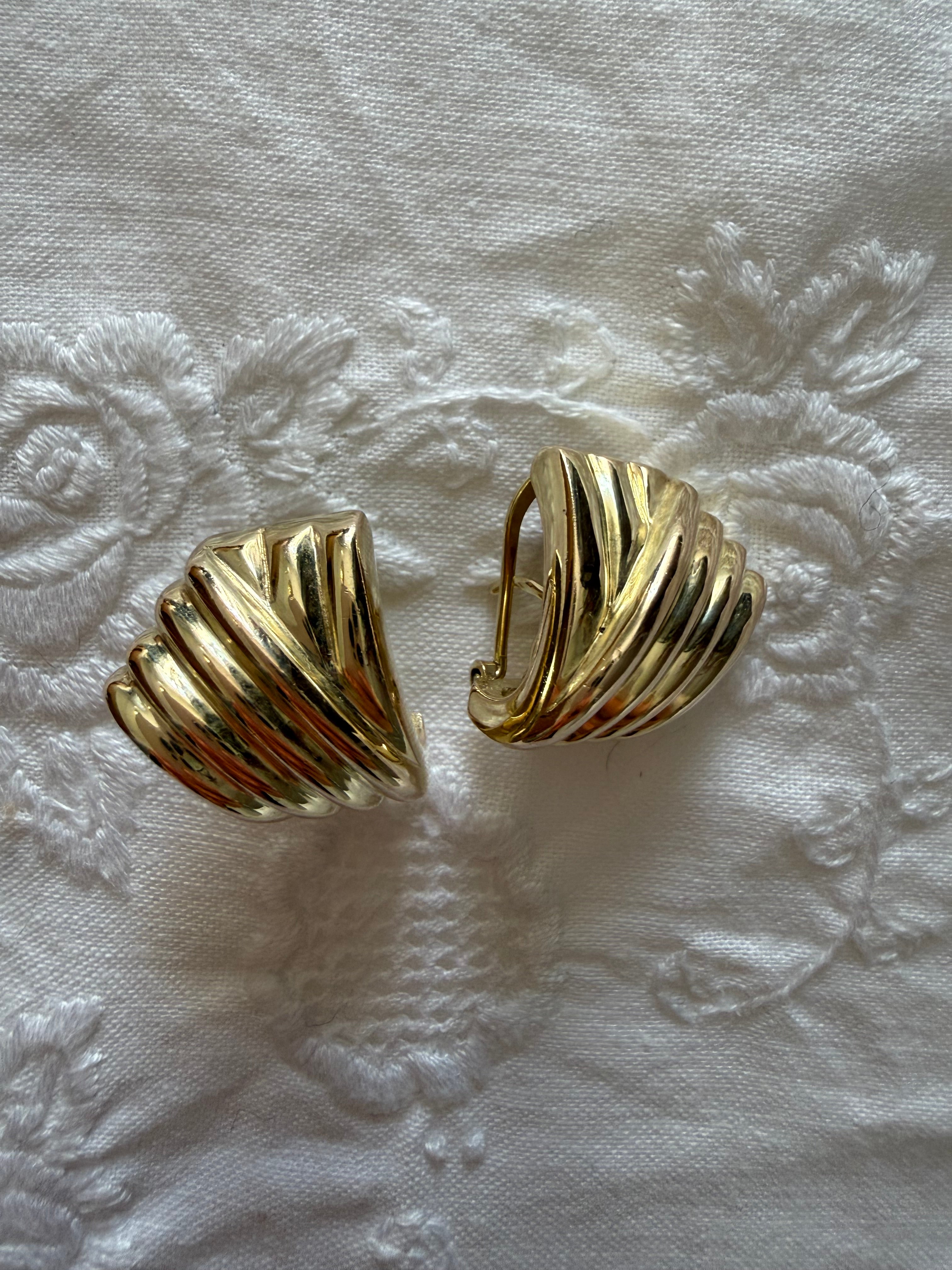Vintage 925 silver earrings wet in gold