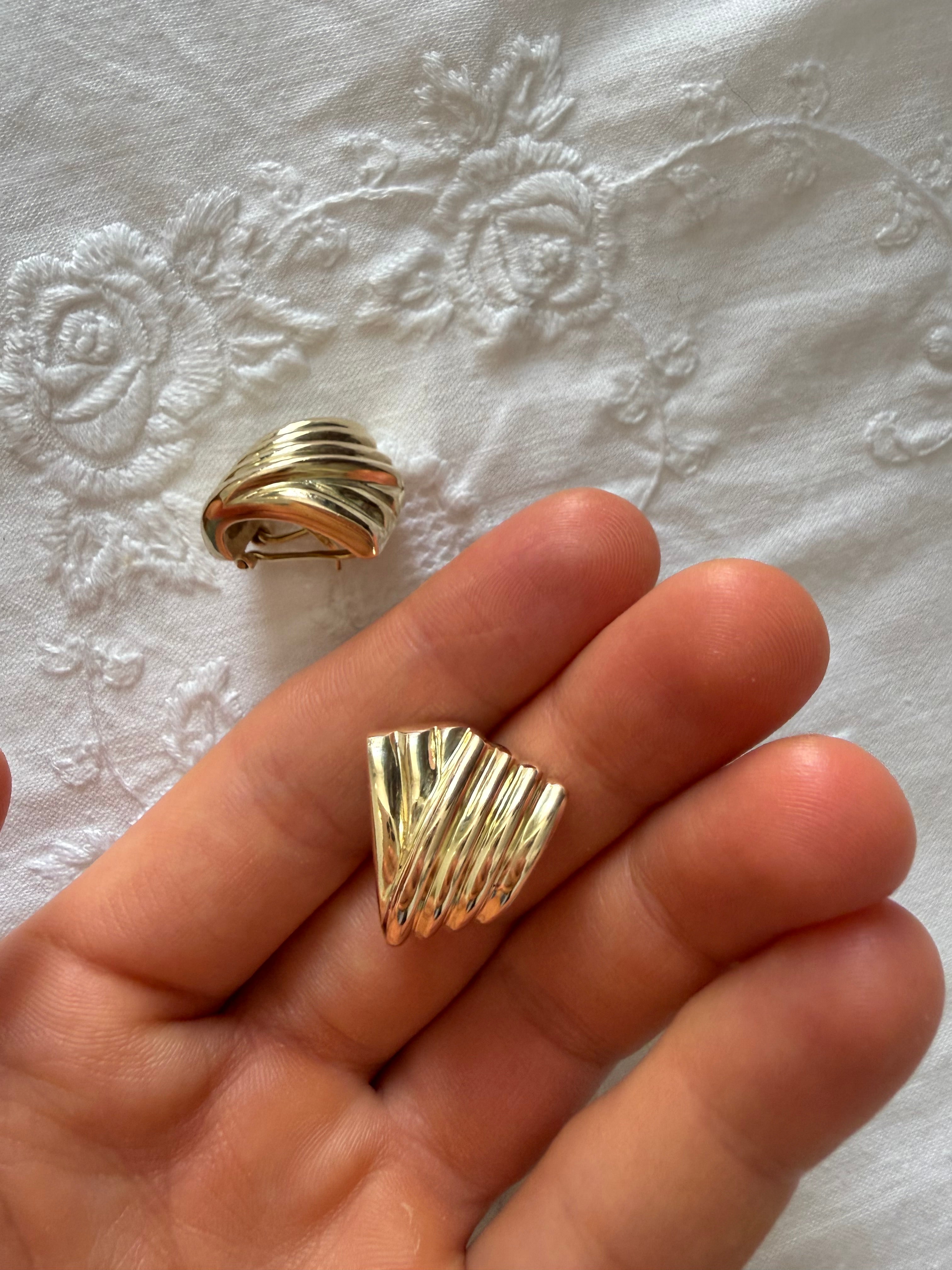 Vintage 925 silver earrings wet in gold