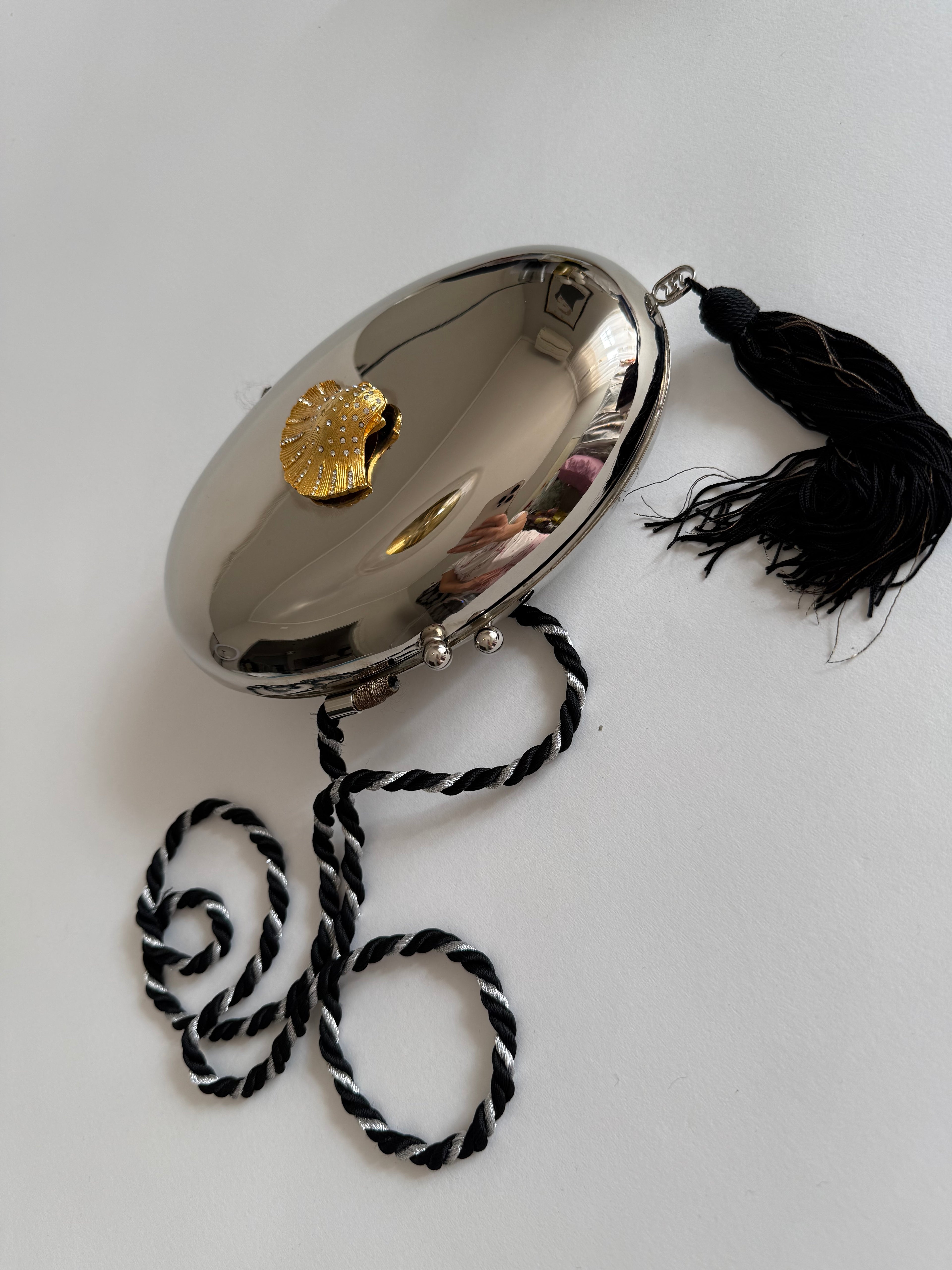 Clutch silver gold shell