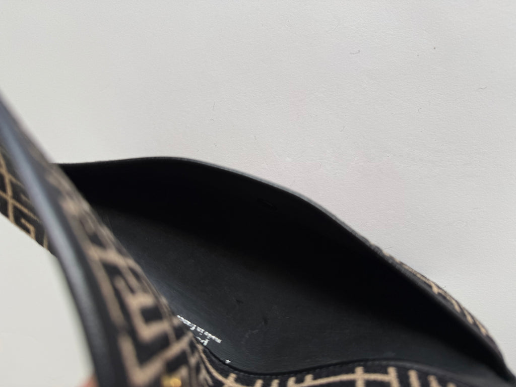 Pochette Pierre Balmain
