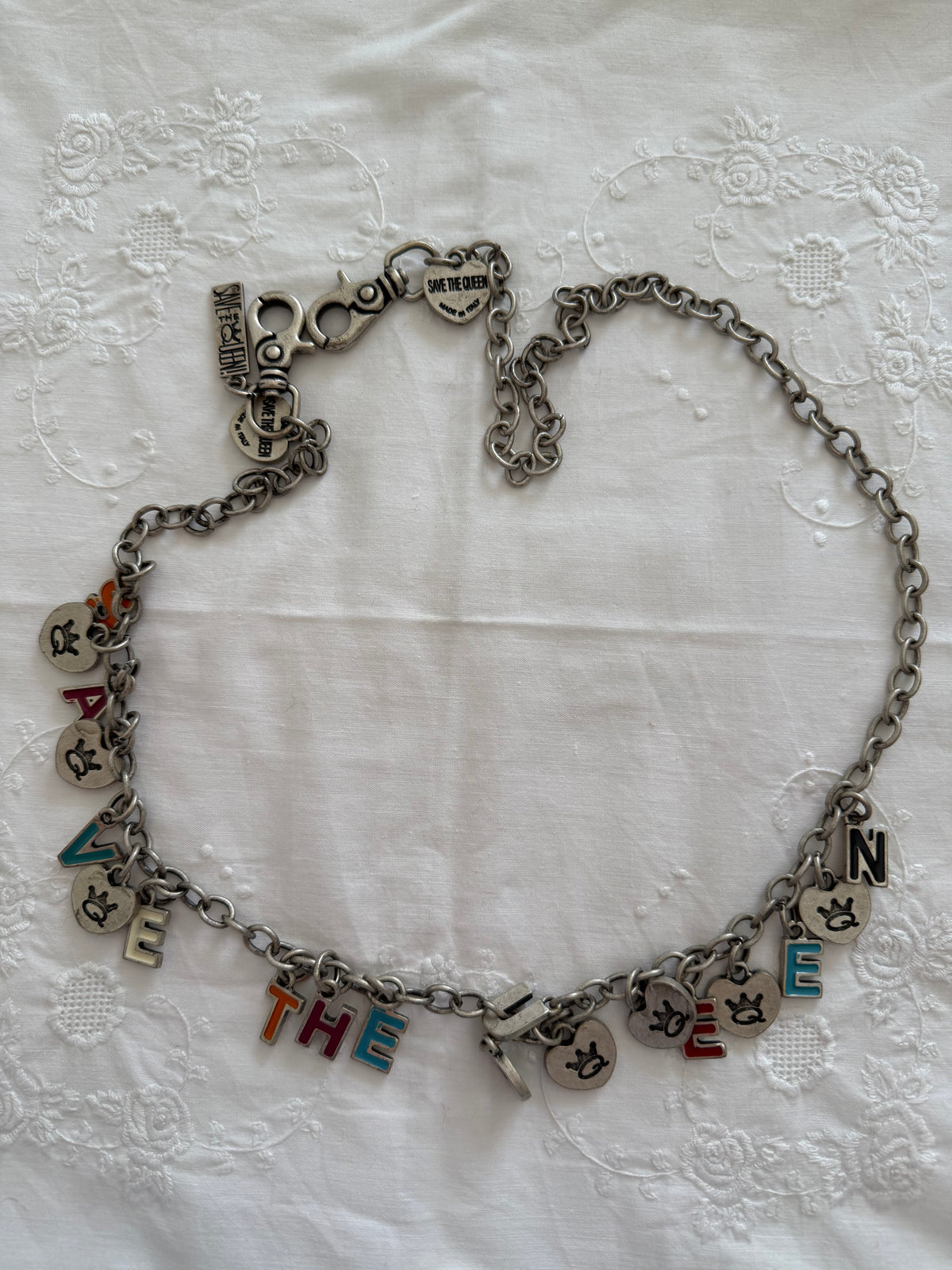 Save the Queen belt vintage multicolor pendent