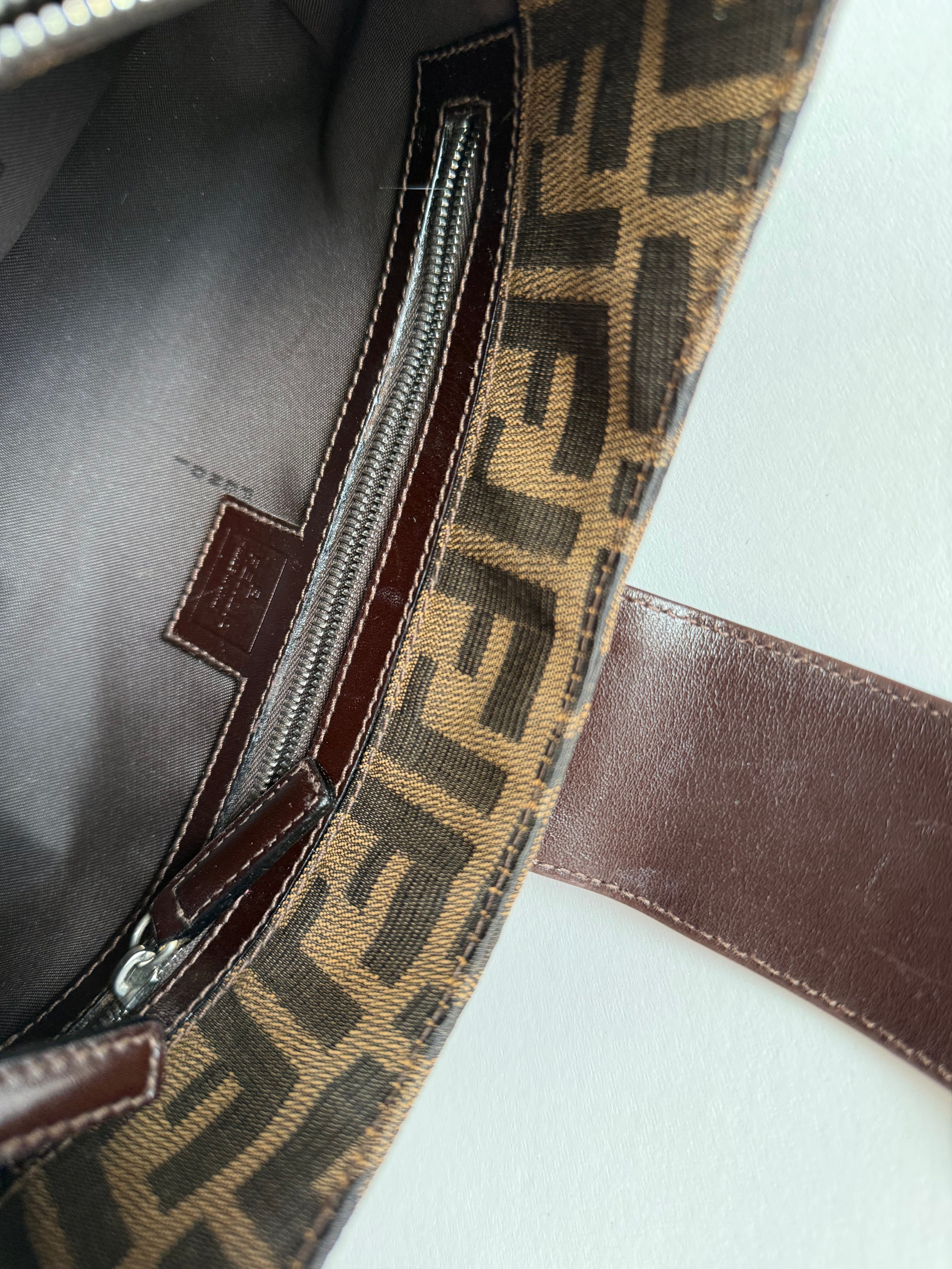 Fendi tela monogram vintage bag