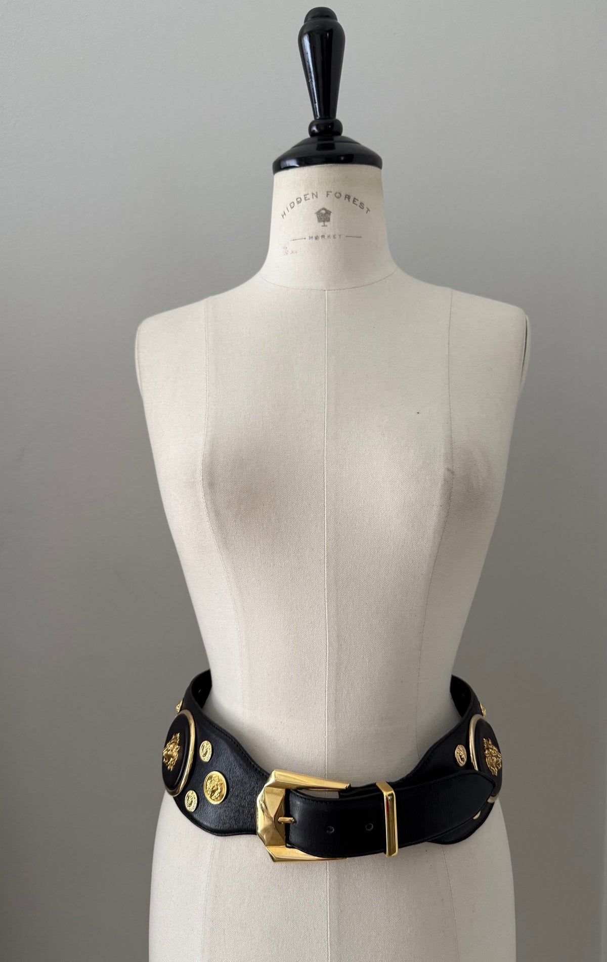Wide belt gold metal lion heads 90s