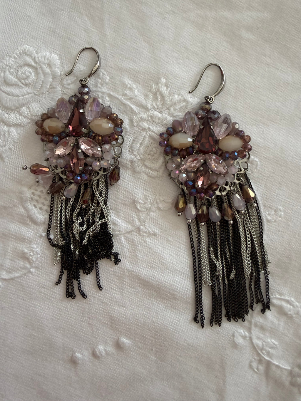 Earrings fringe pendant stones
