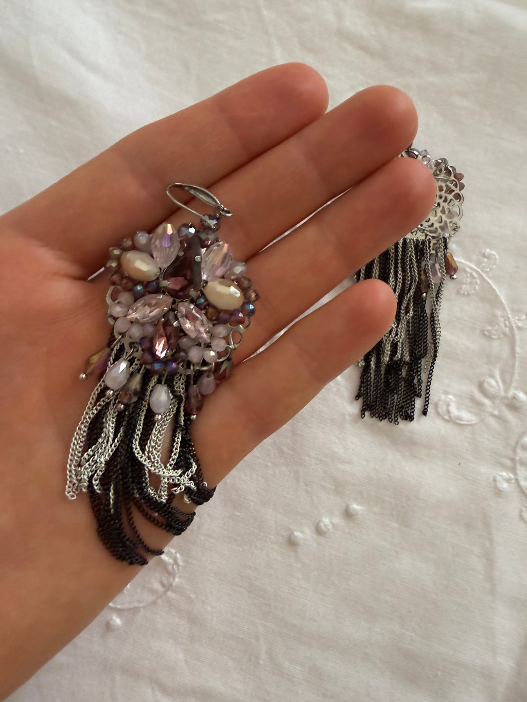 Earrings fringe pendant stones