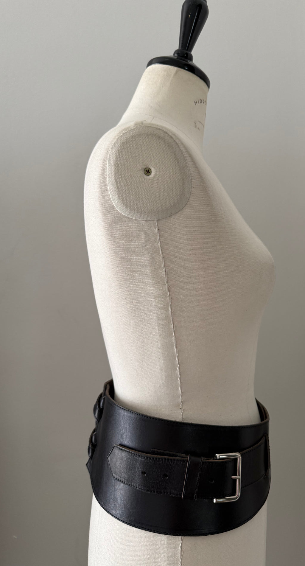 90s black belt wide high waist