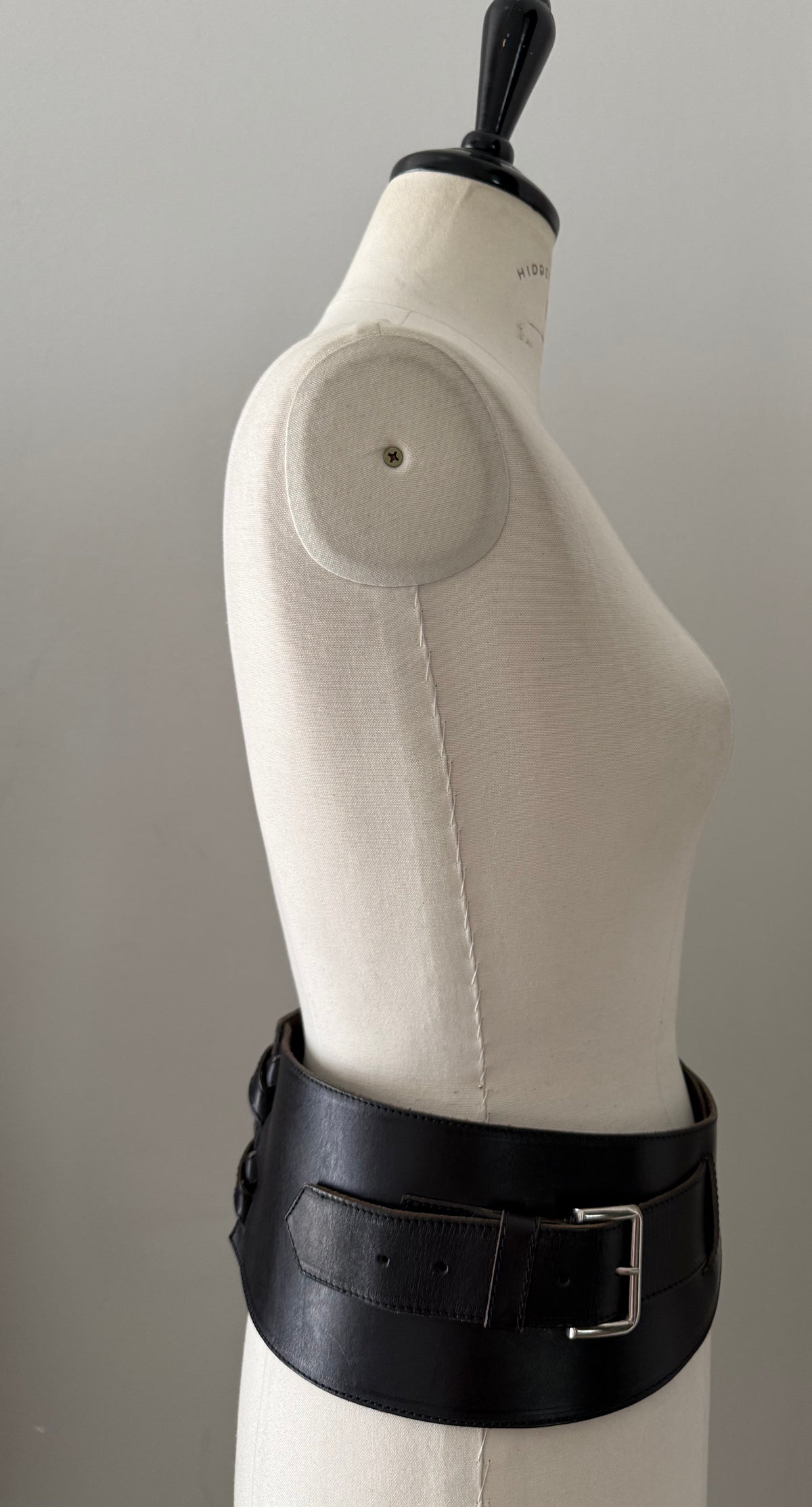 90s black belt wide high waist