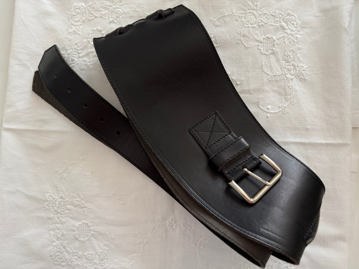 90s black belt wide high waist