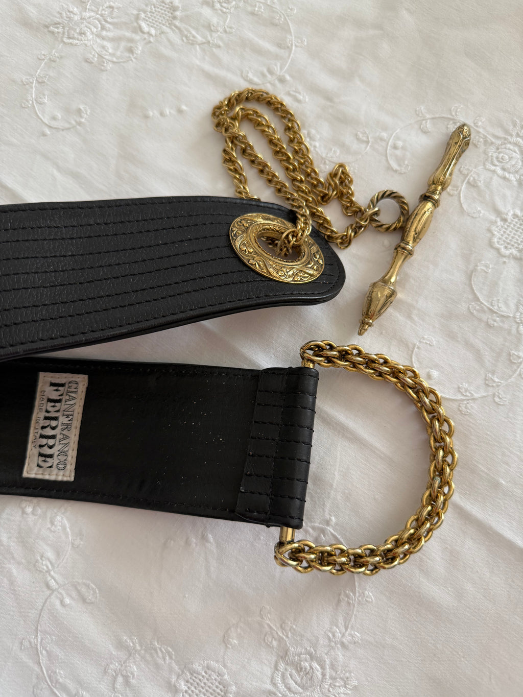 Gianfranco Ferré chain black belt 90s