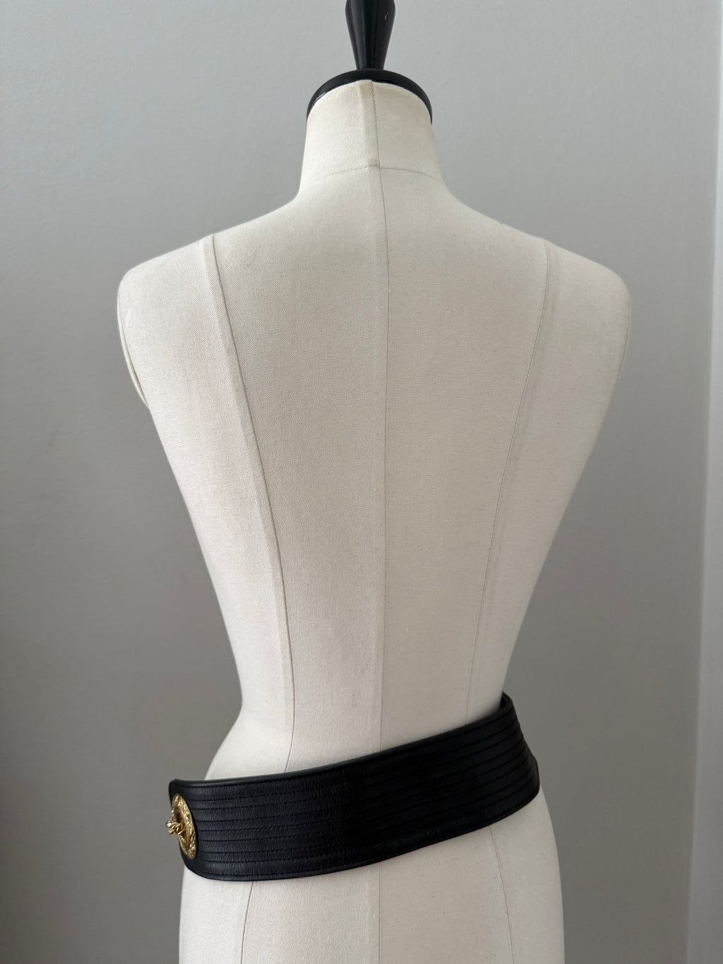 Gianfranco Ferré chain black belt 90s