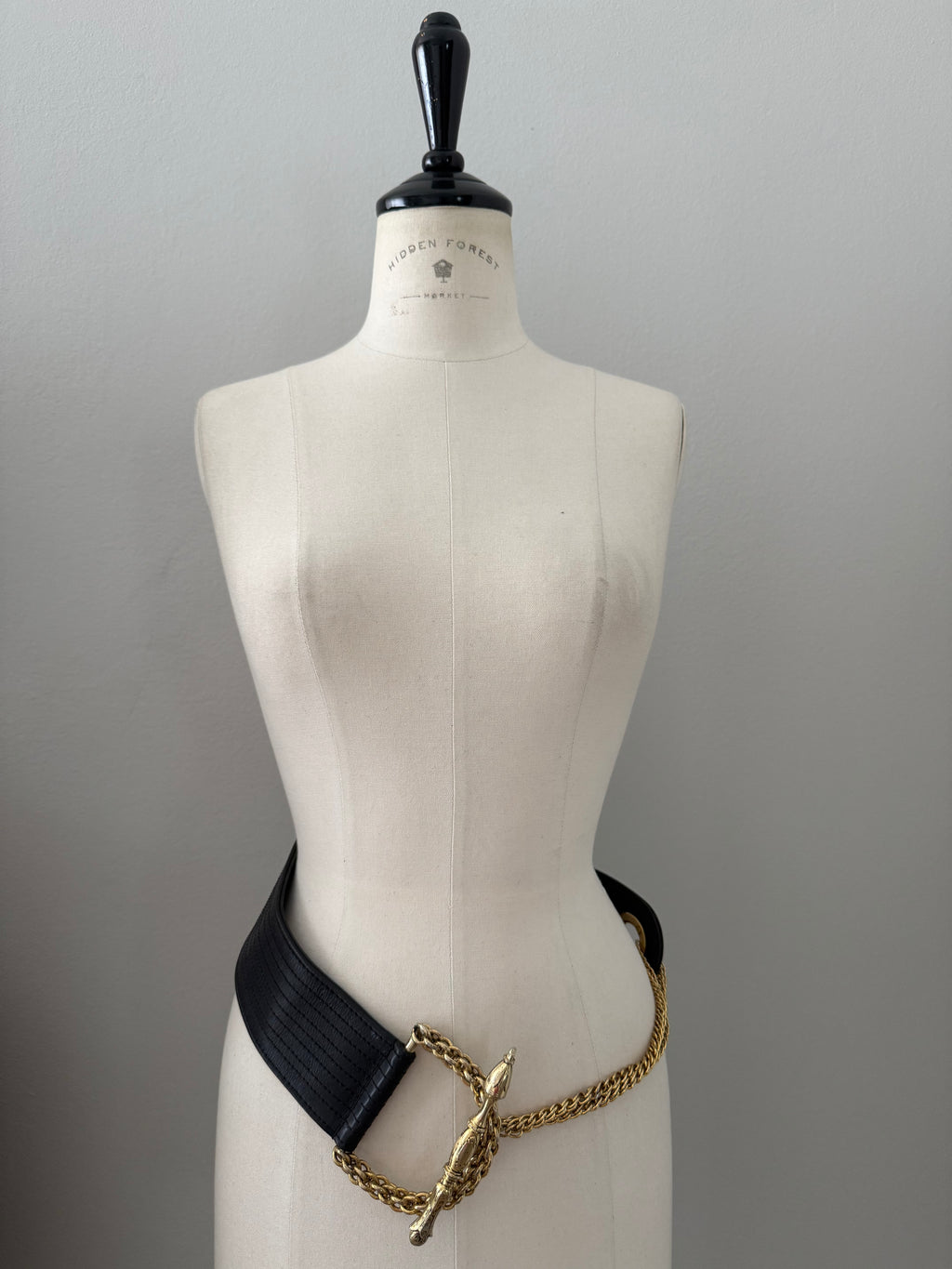 Gianfranco Ferré chain black belt 90s