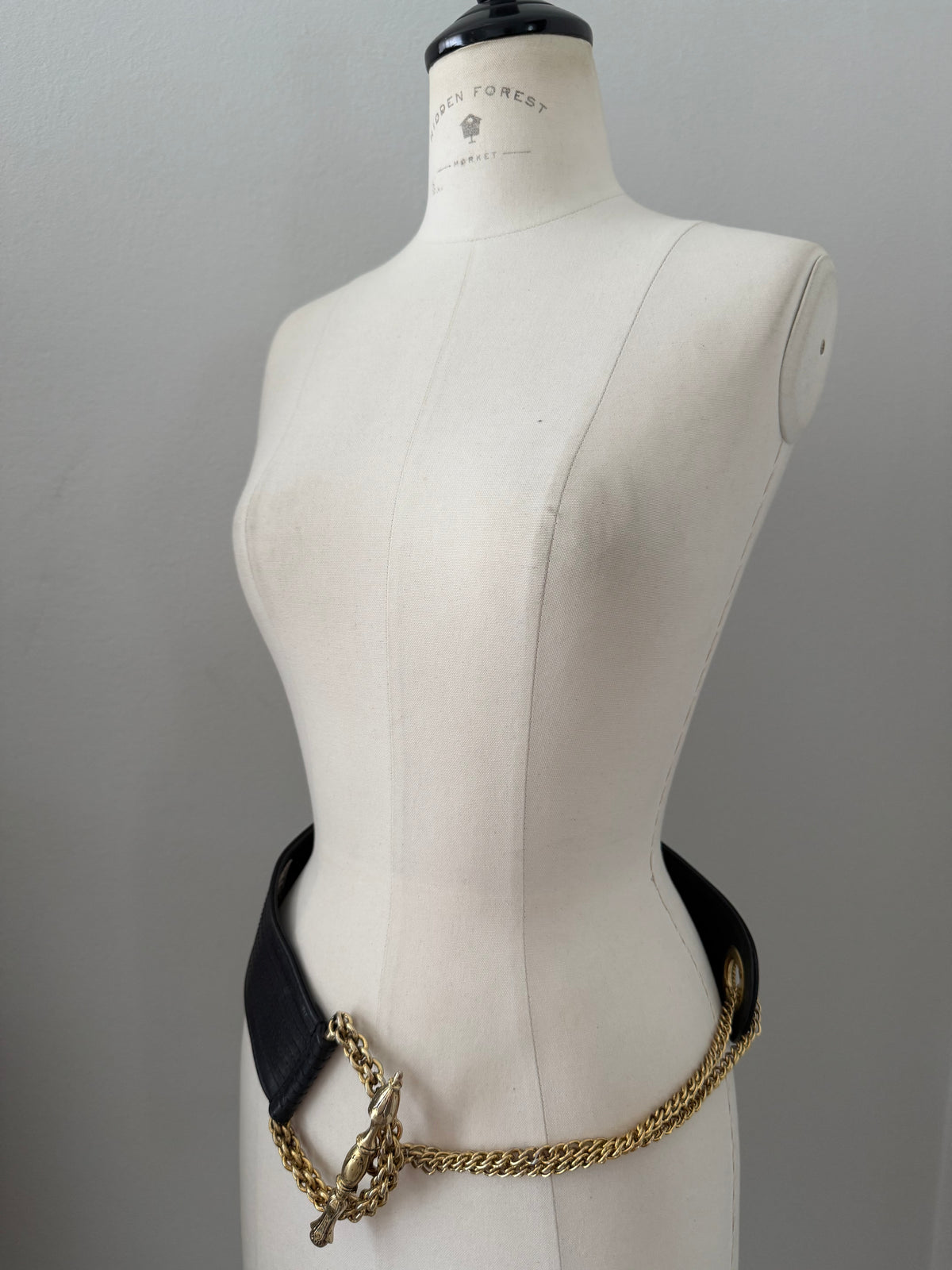 Gianfranco Ferré chain black belt 90s