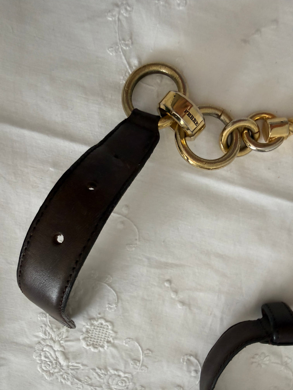 Gianfranco Ferré brown gold chain belt 90s