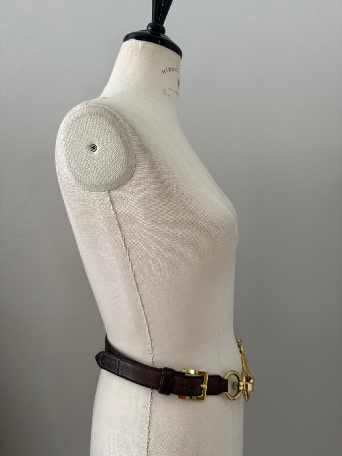 Gianfranco Ferré brown gold chain belt 90s