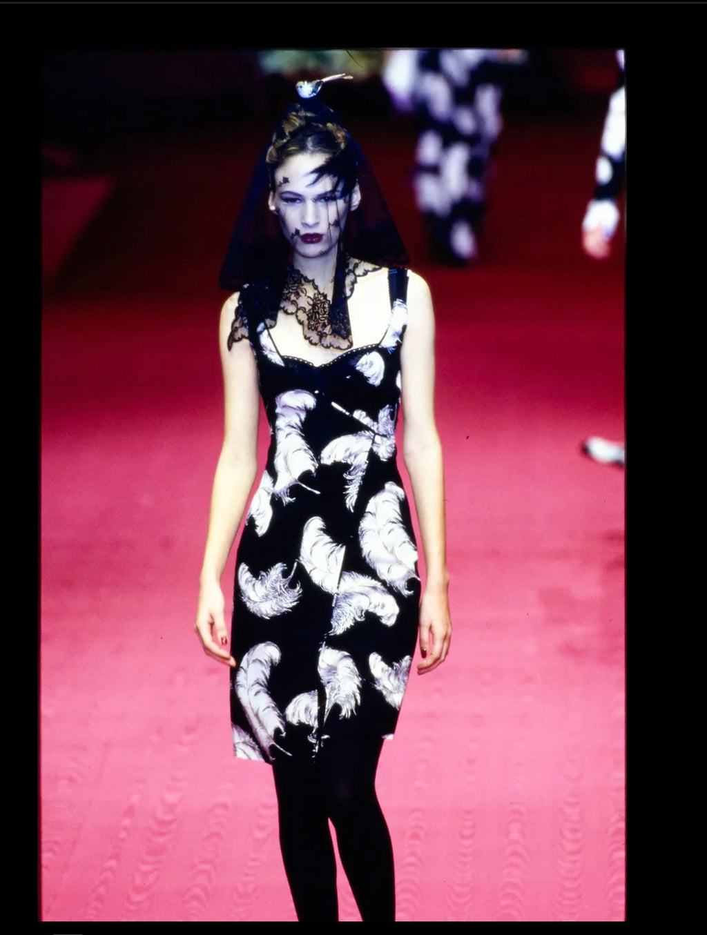 Dolce & Gabbana FW 1997 Runway silk feather print dress