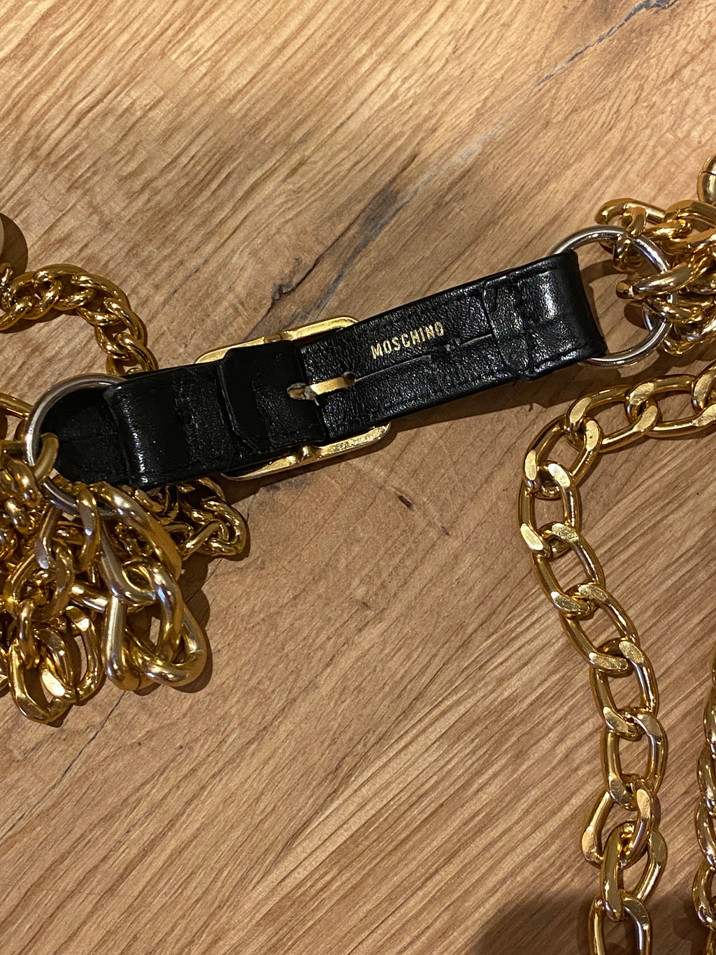Rare authentic Moschino FW 1986 necklace gold chain pearls