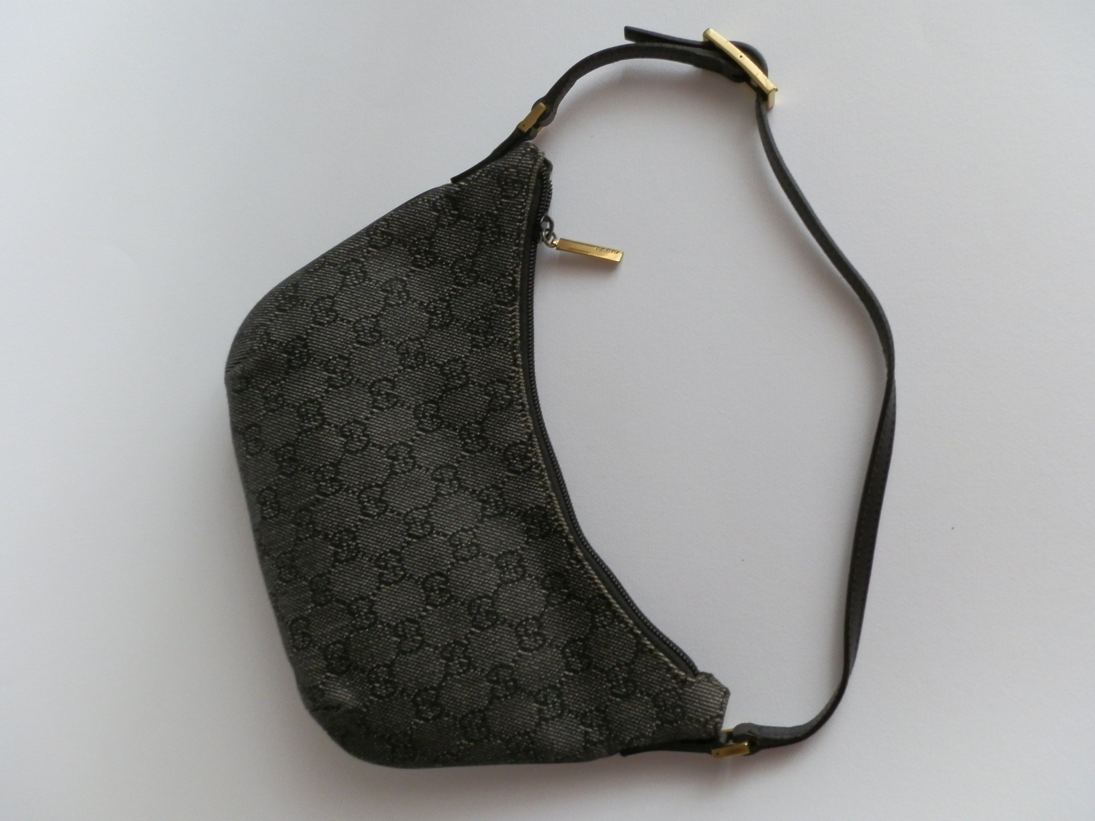 Gucci "half moon" shoulder bag