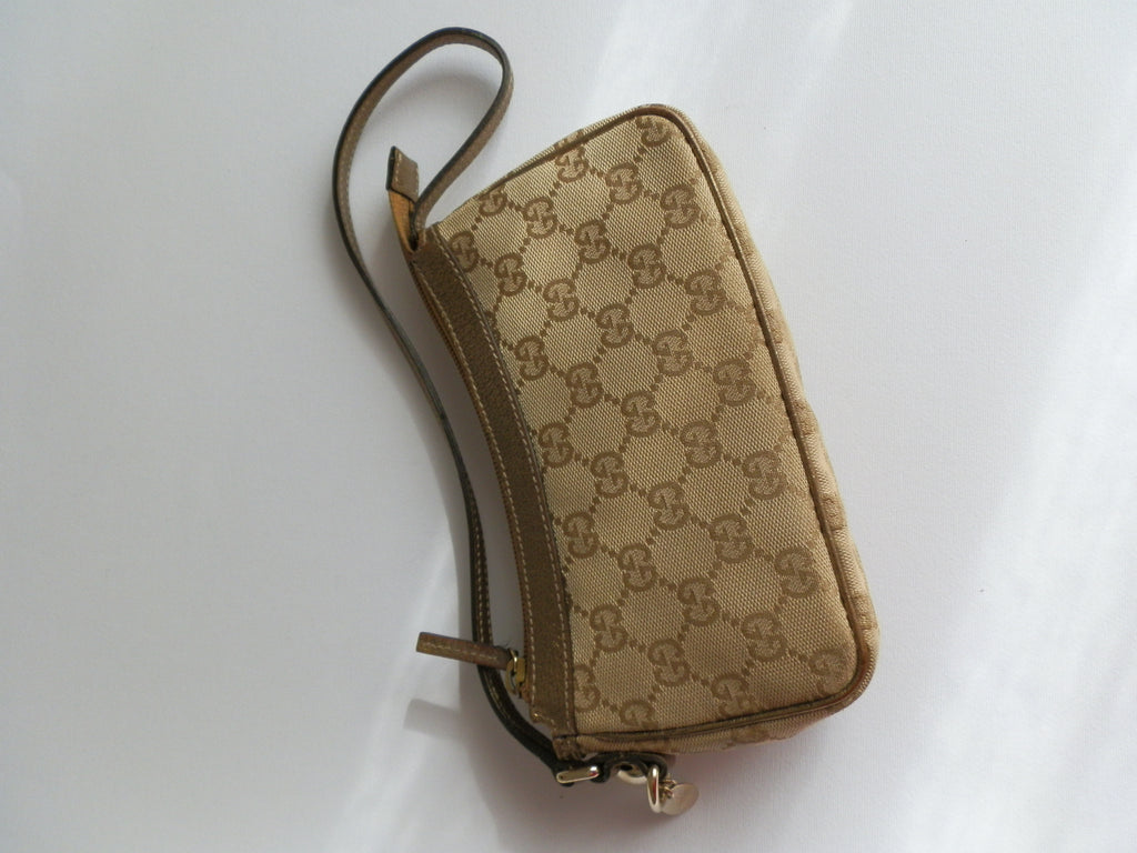 Gucci shoulder bag beige