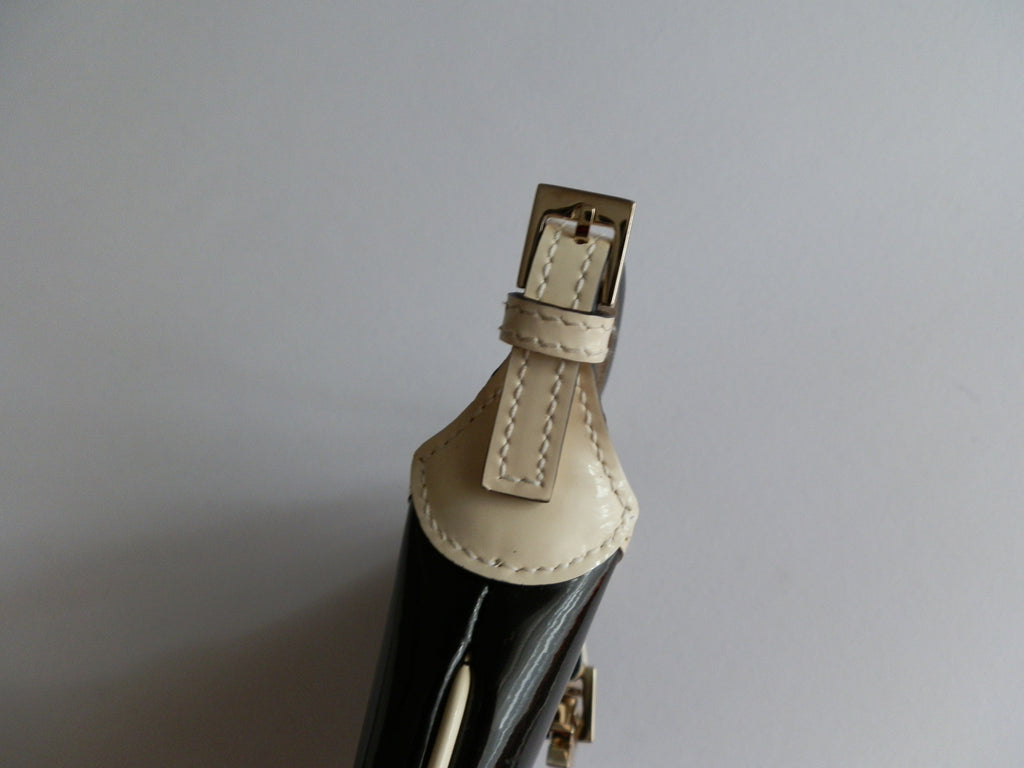 Gucci nano pochette