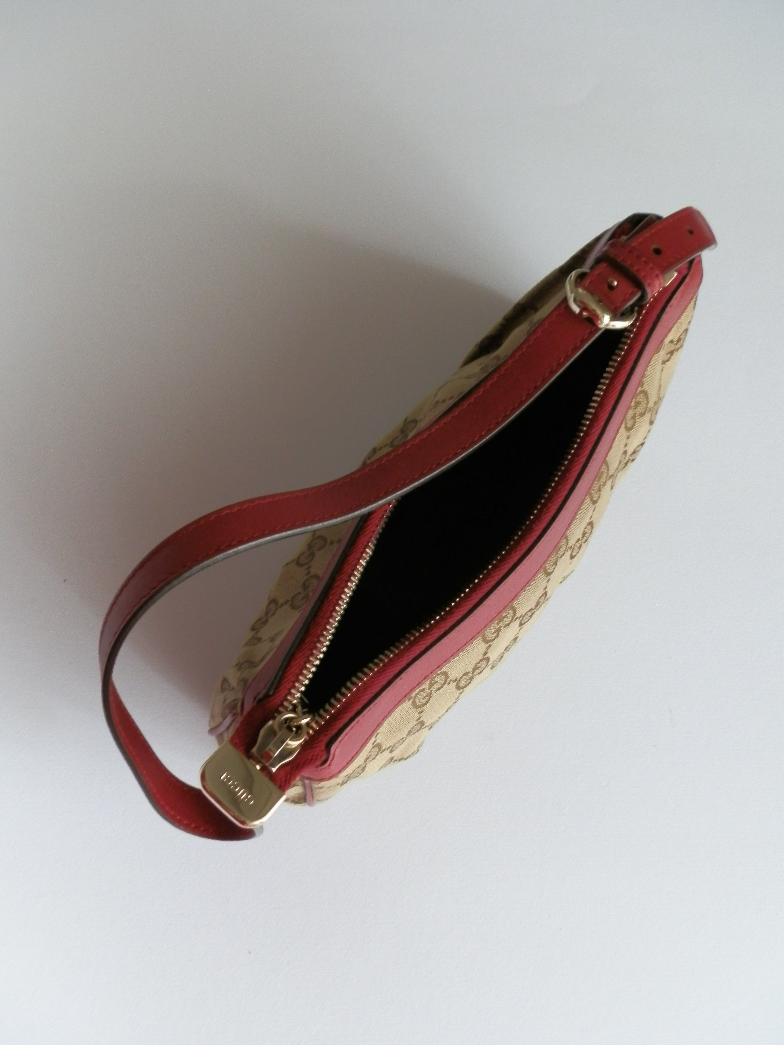 Gucci shoulder bag