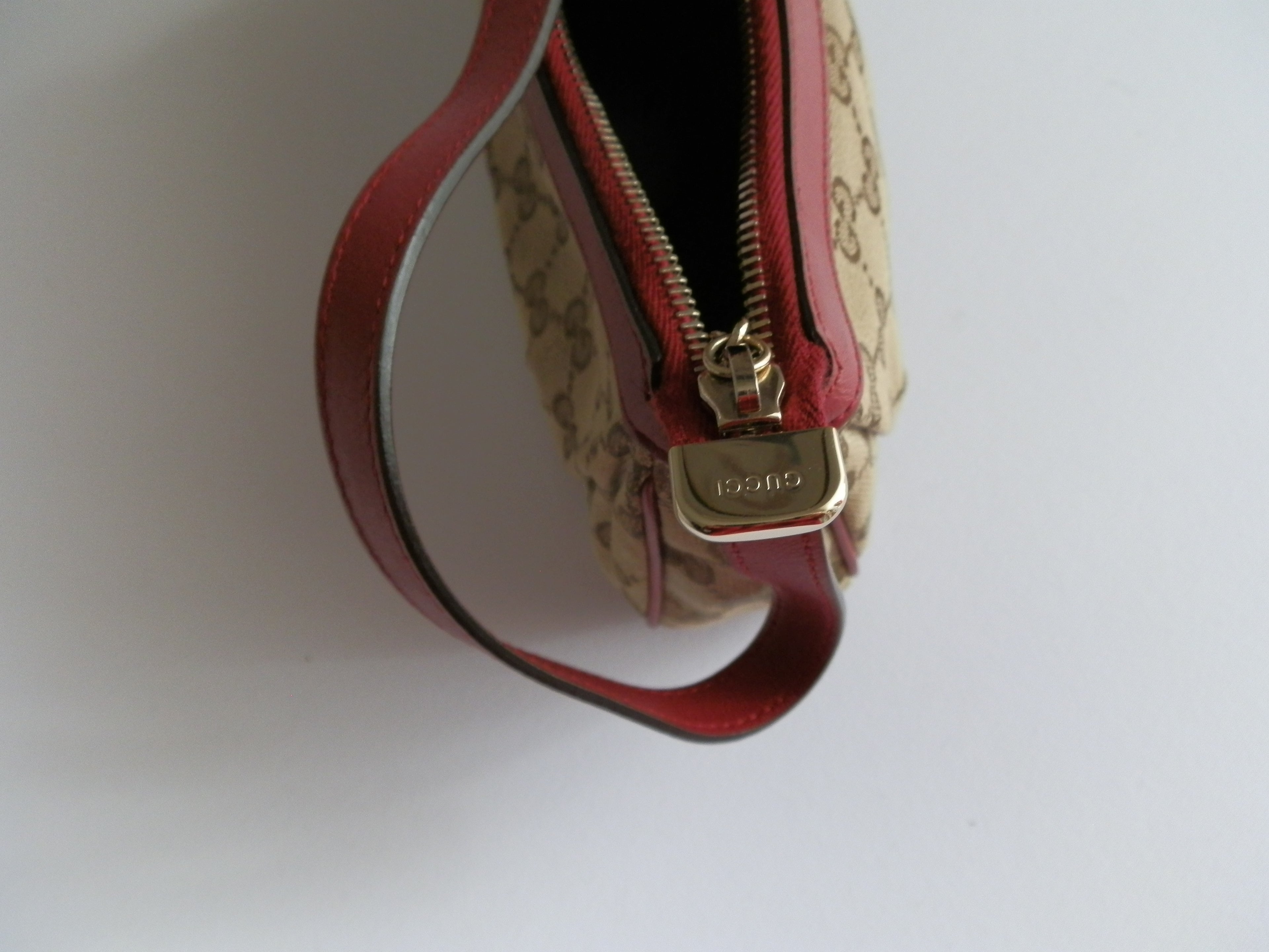 Gucci shoulder bag
