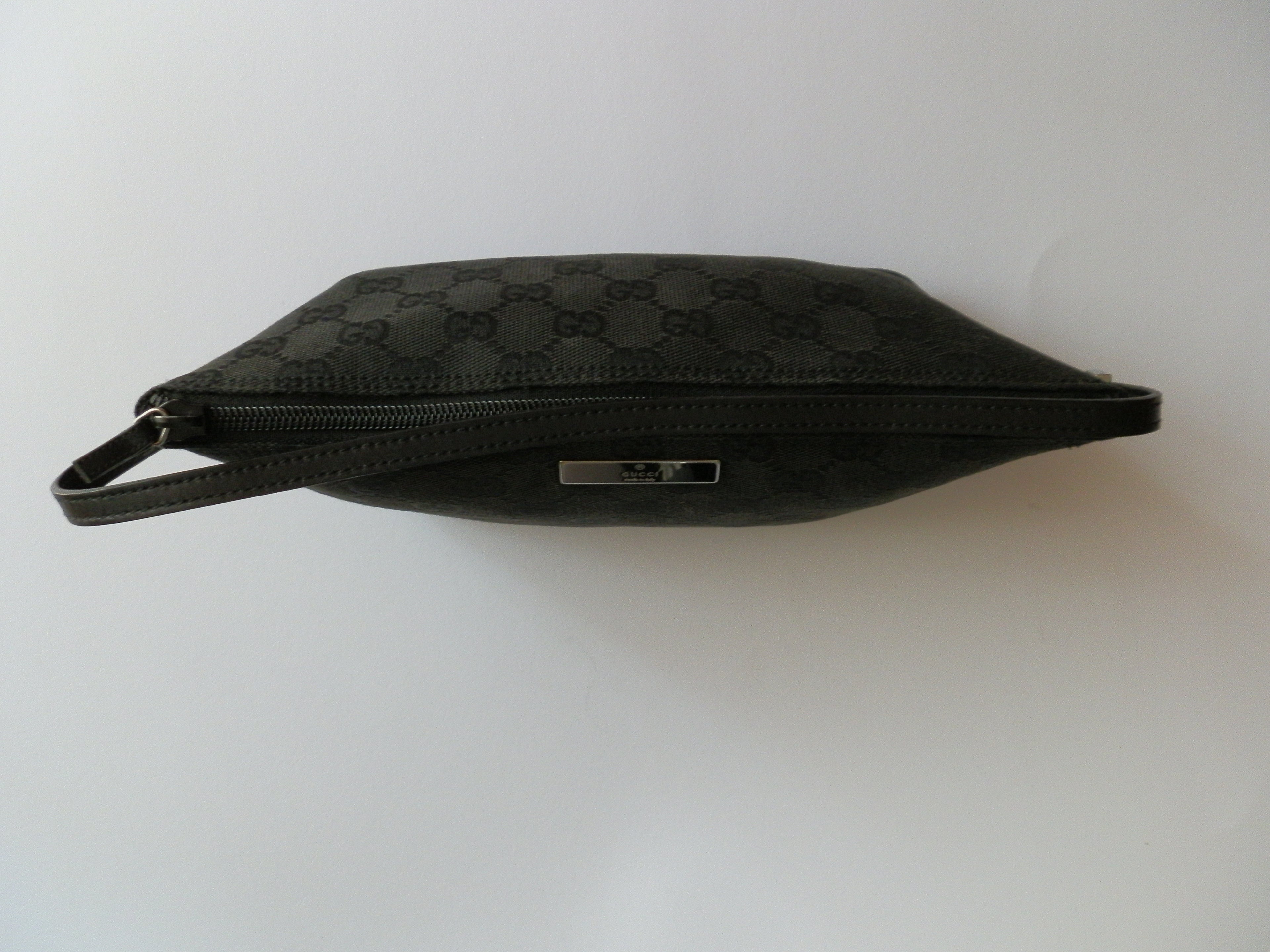Gucci "boat" bag black